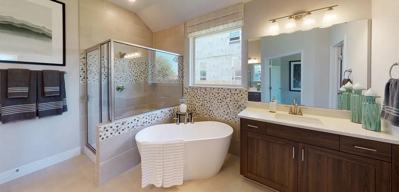 672 Wild Pecan Loop, Buda, TX 78610