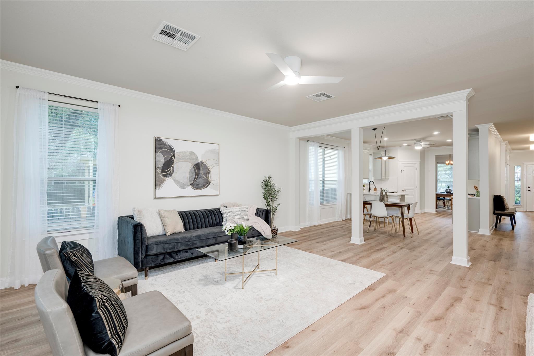 6421 Carrington Dr, Austin, TX 78749