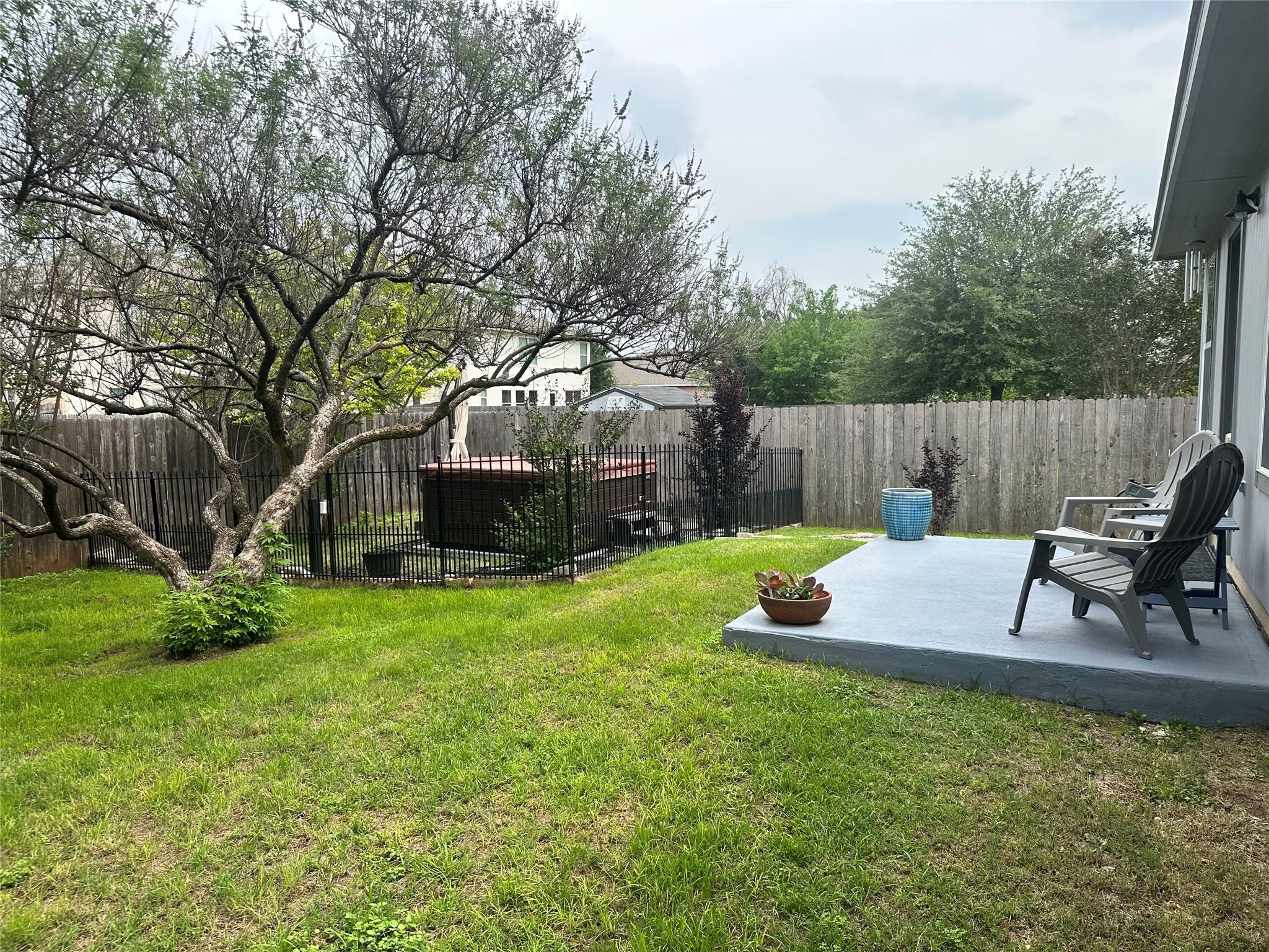 804 Pampas Ricas Dr, Leander, TX 78641