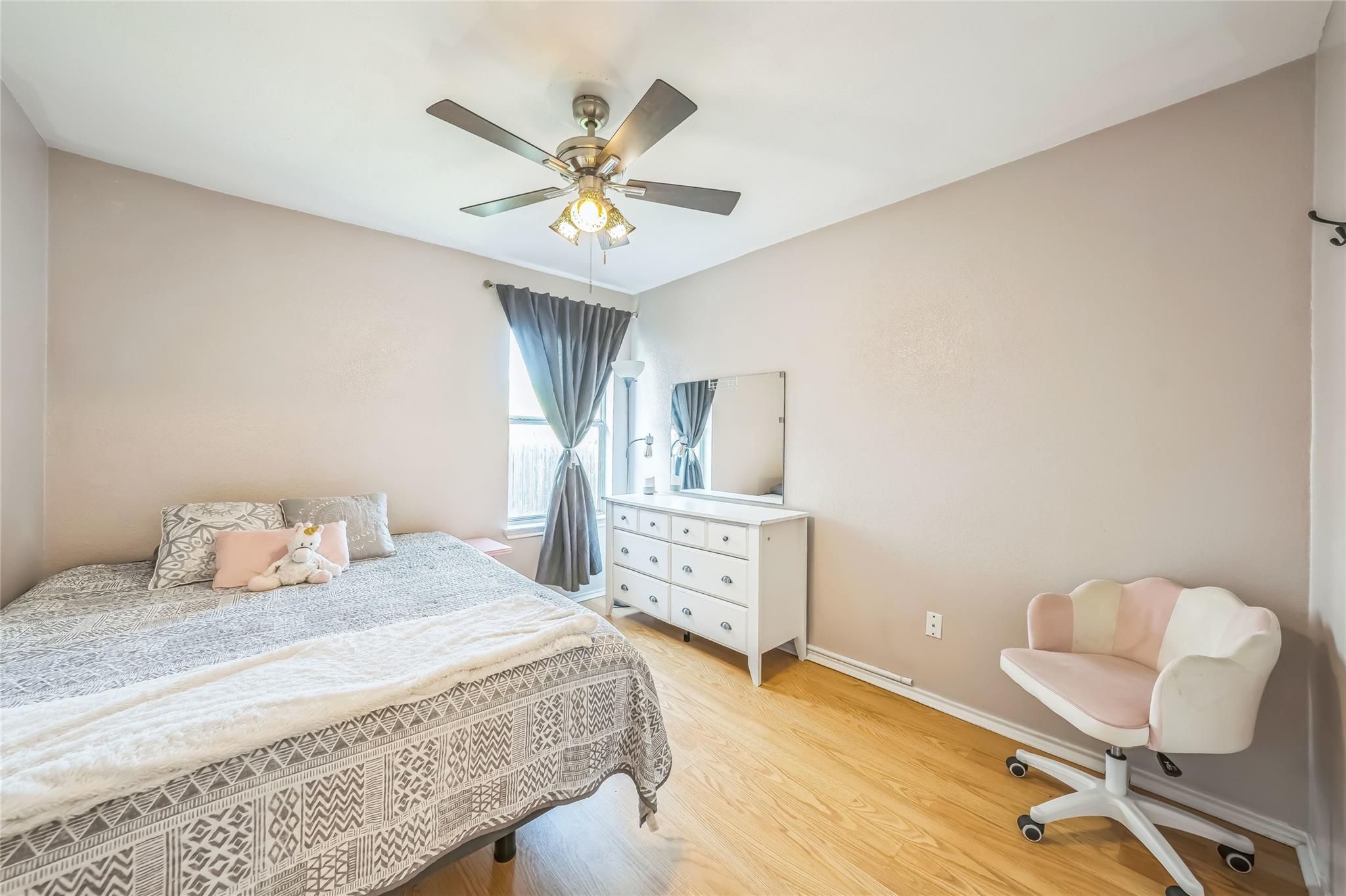 804 Pampas Ricas Dr, Leander, TX 78641