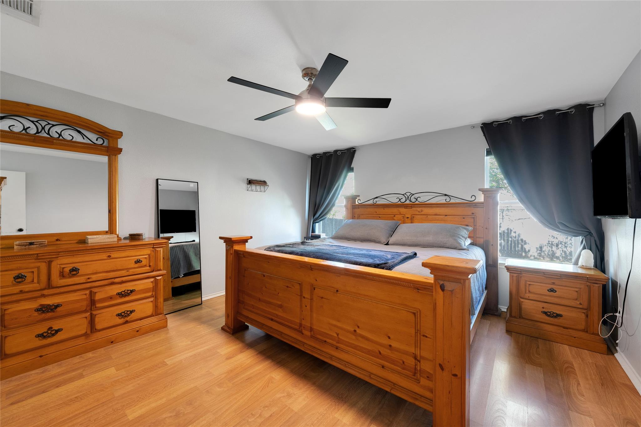 804 Pampas Ricas Dr, Leander, TX 78641