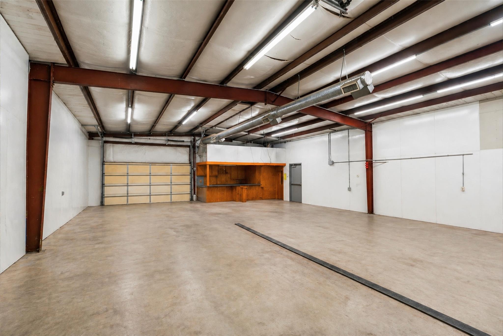 1389 Highway 290 E, Elgin, TX 78621