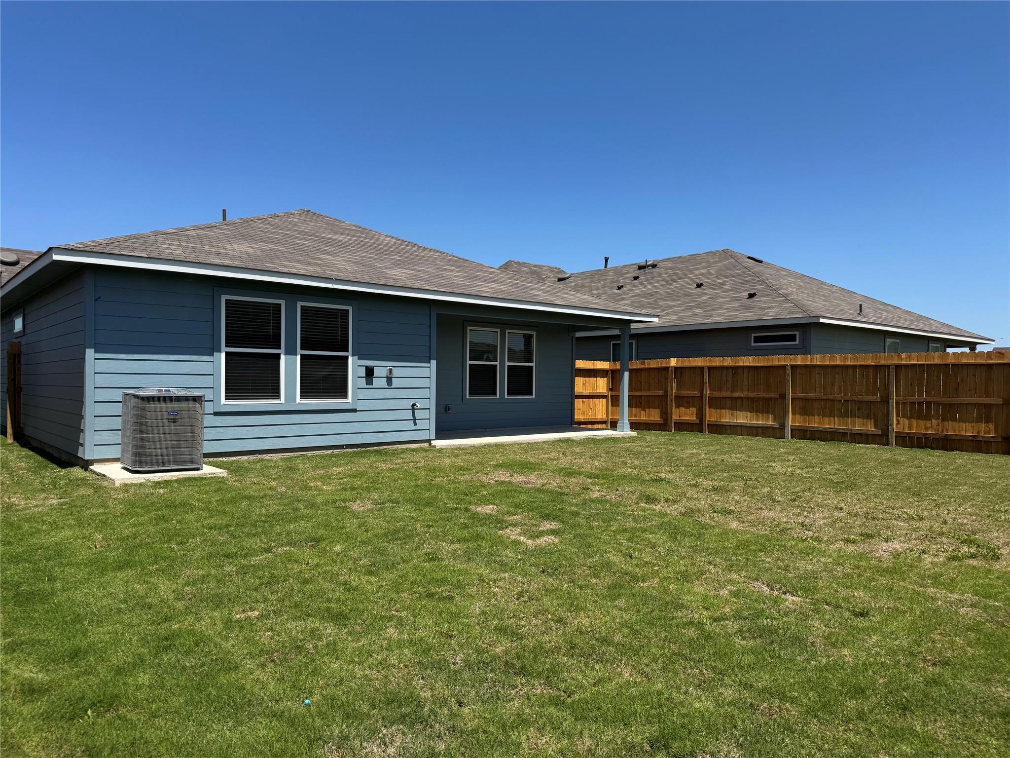 1714 Windsor Blvd, Lockhart, TX 78644