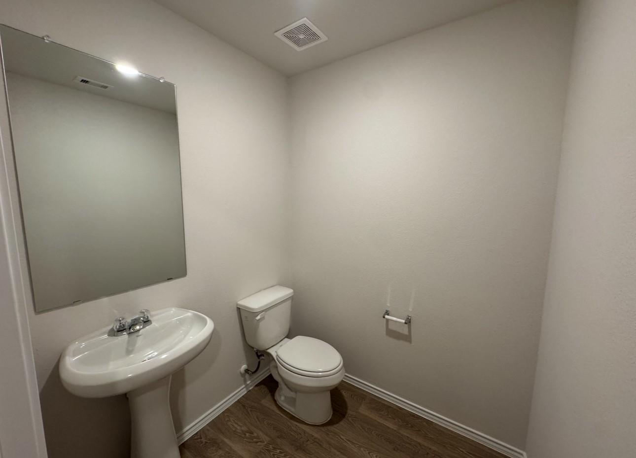 1714 Windsor Blvd, Lockhart, TX 78644