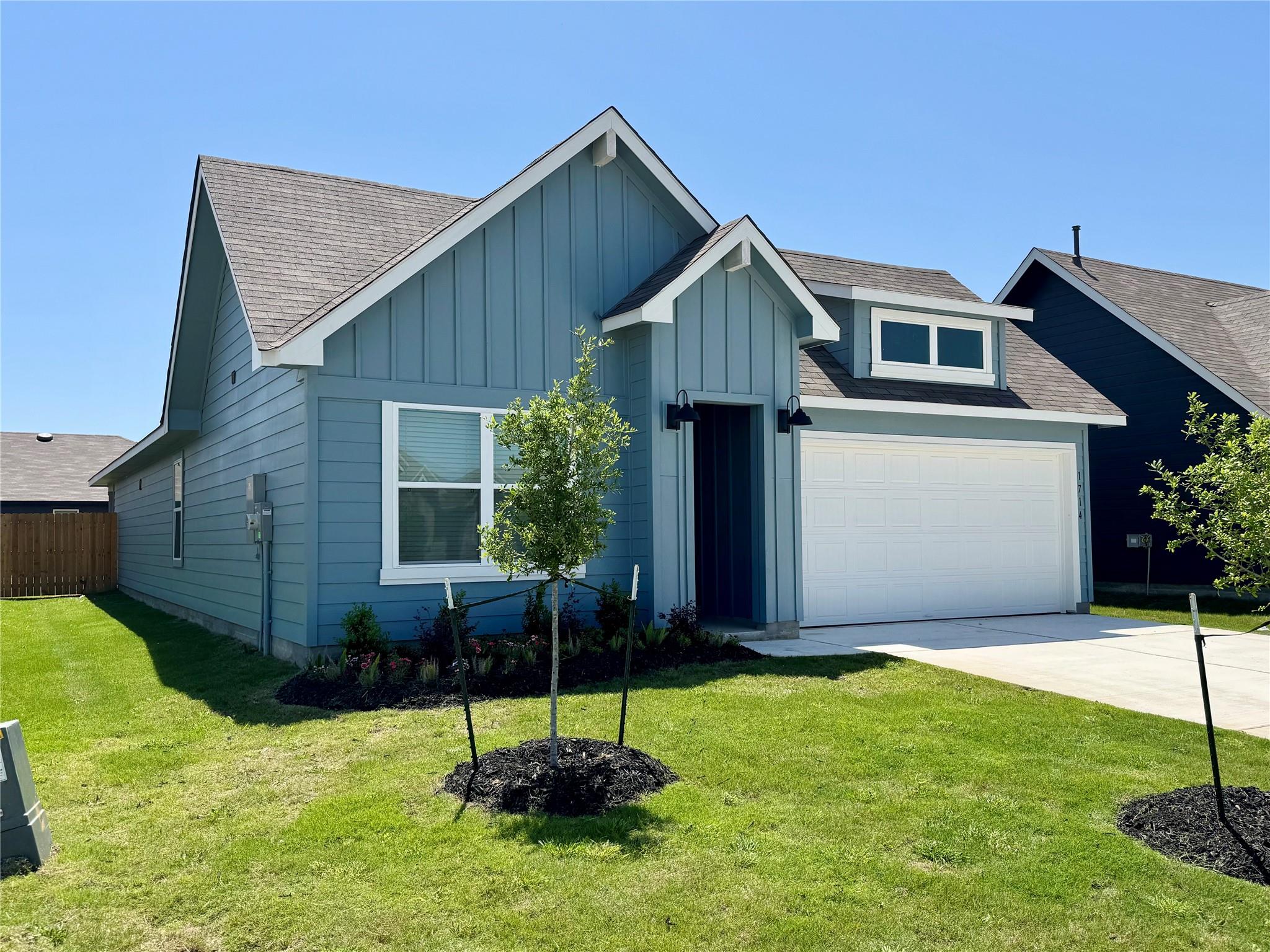 1714 Windsor Blvd, Lockhart, TX 78644