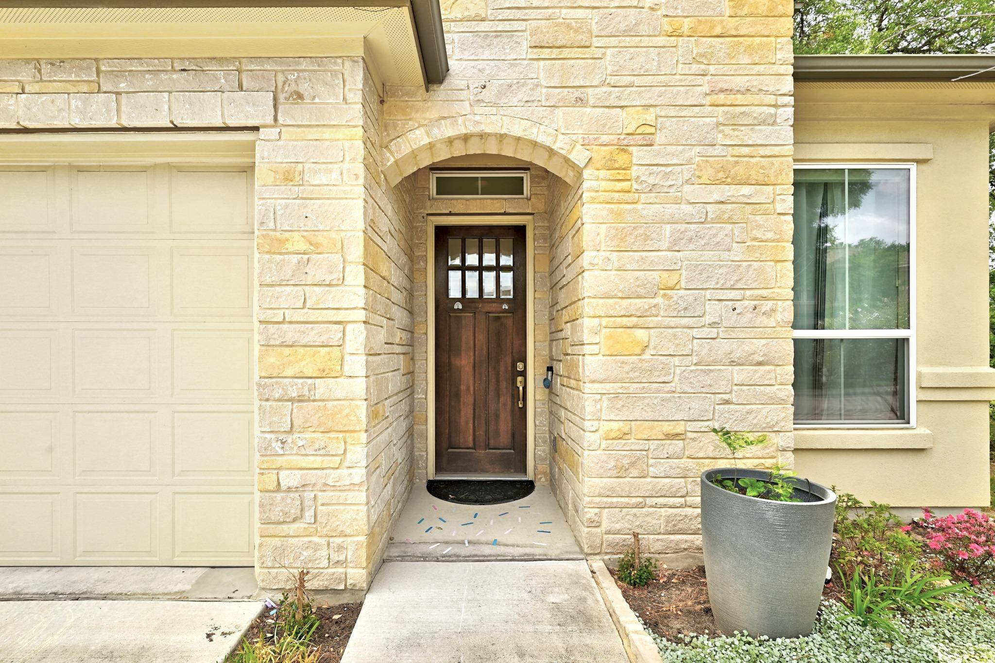 8900 Jodie Ln, Austin, TX 78748