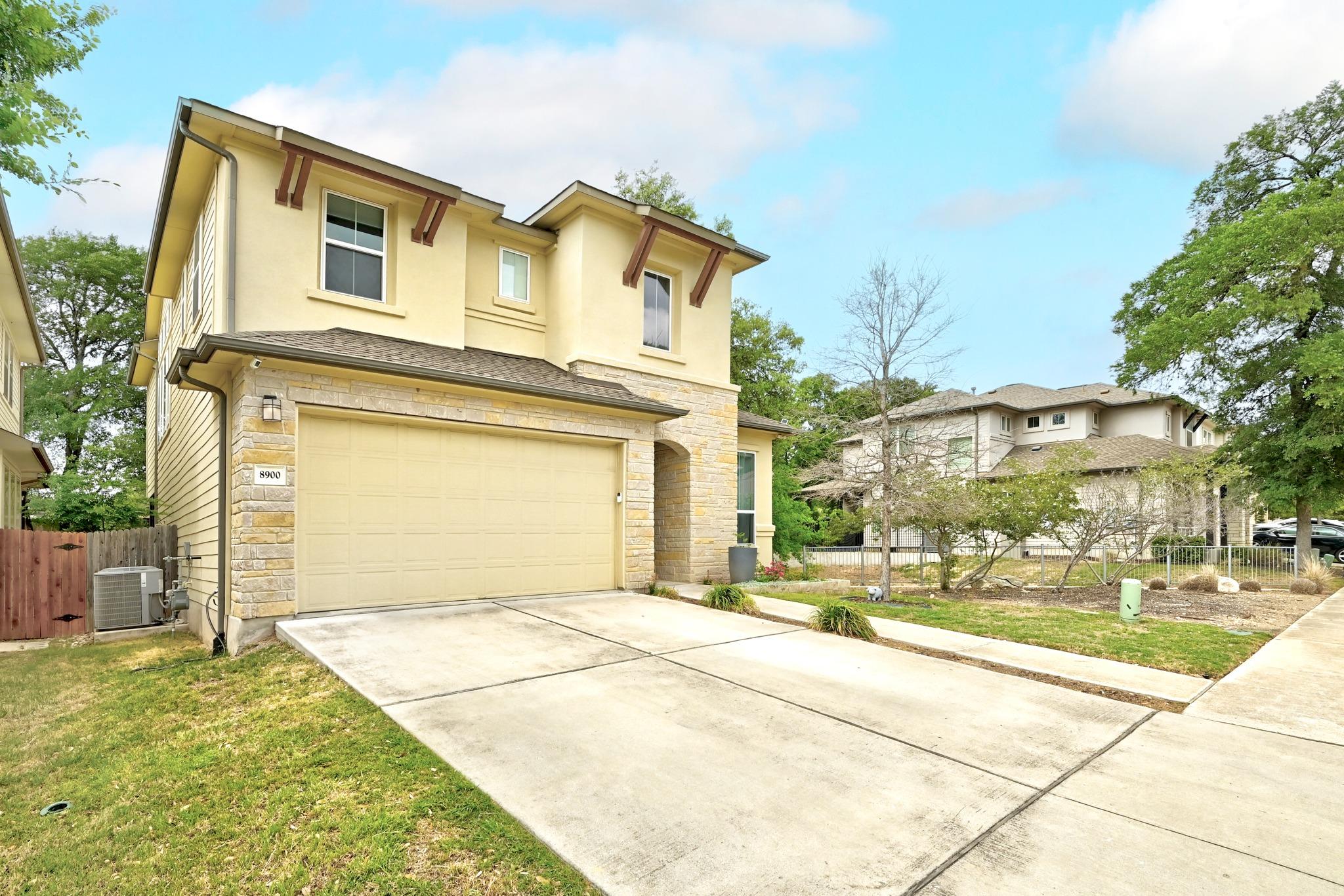 8900 Jodie Ln, Austin, TX 78748