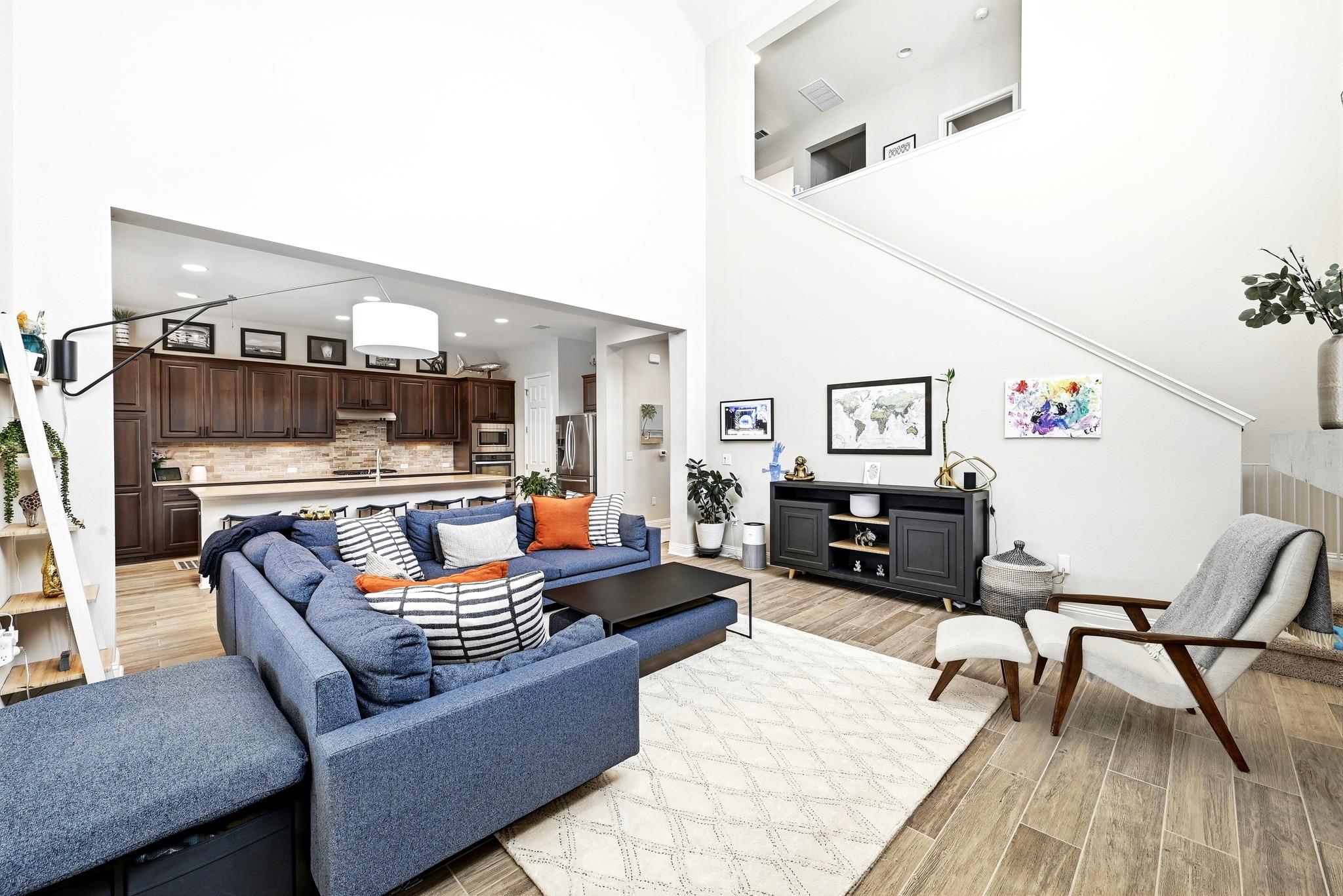 8900 Jodie Ln, Austin, TX 78748