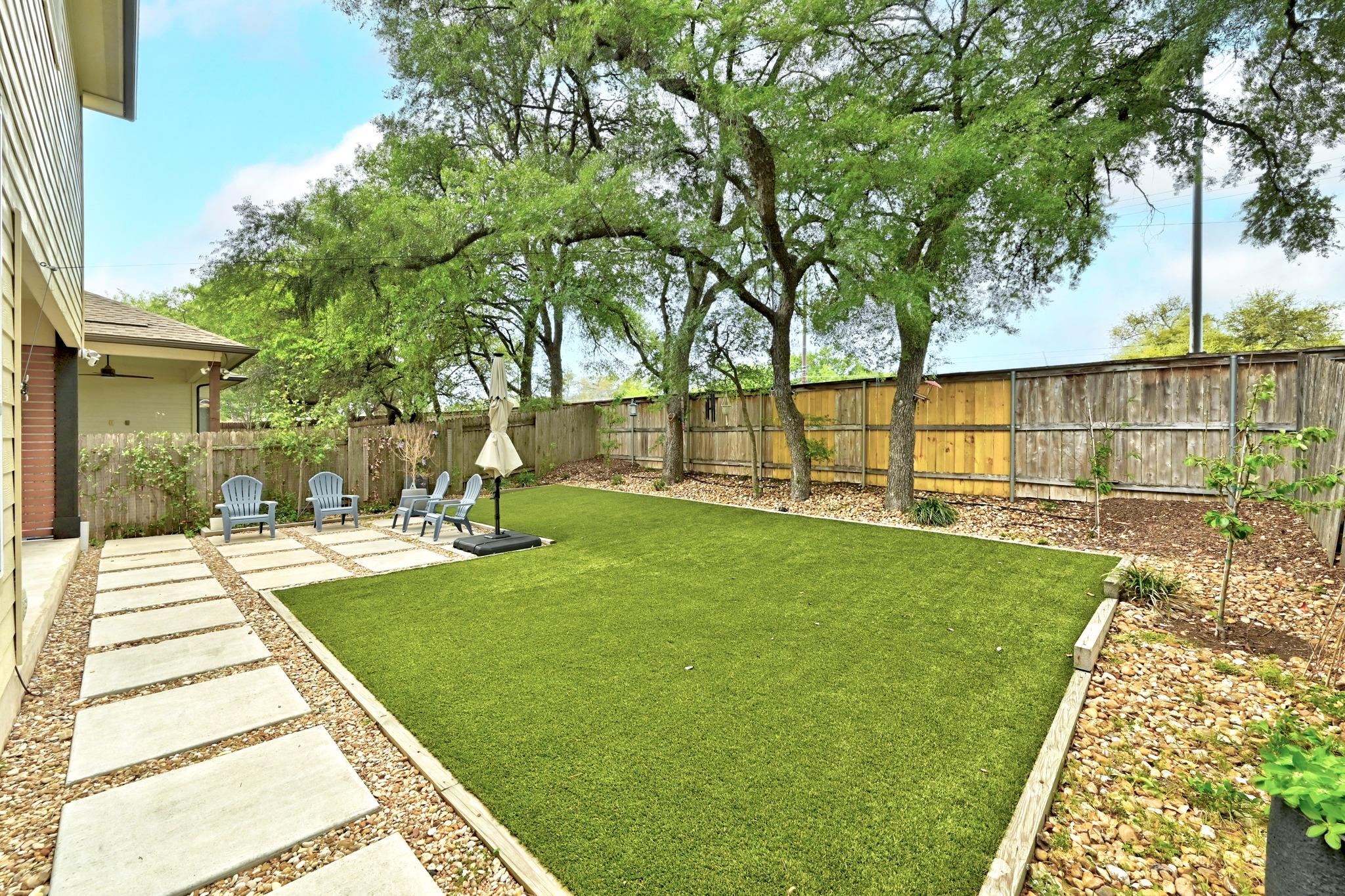 8900 Jodie Ln, Austin, TX 78748