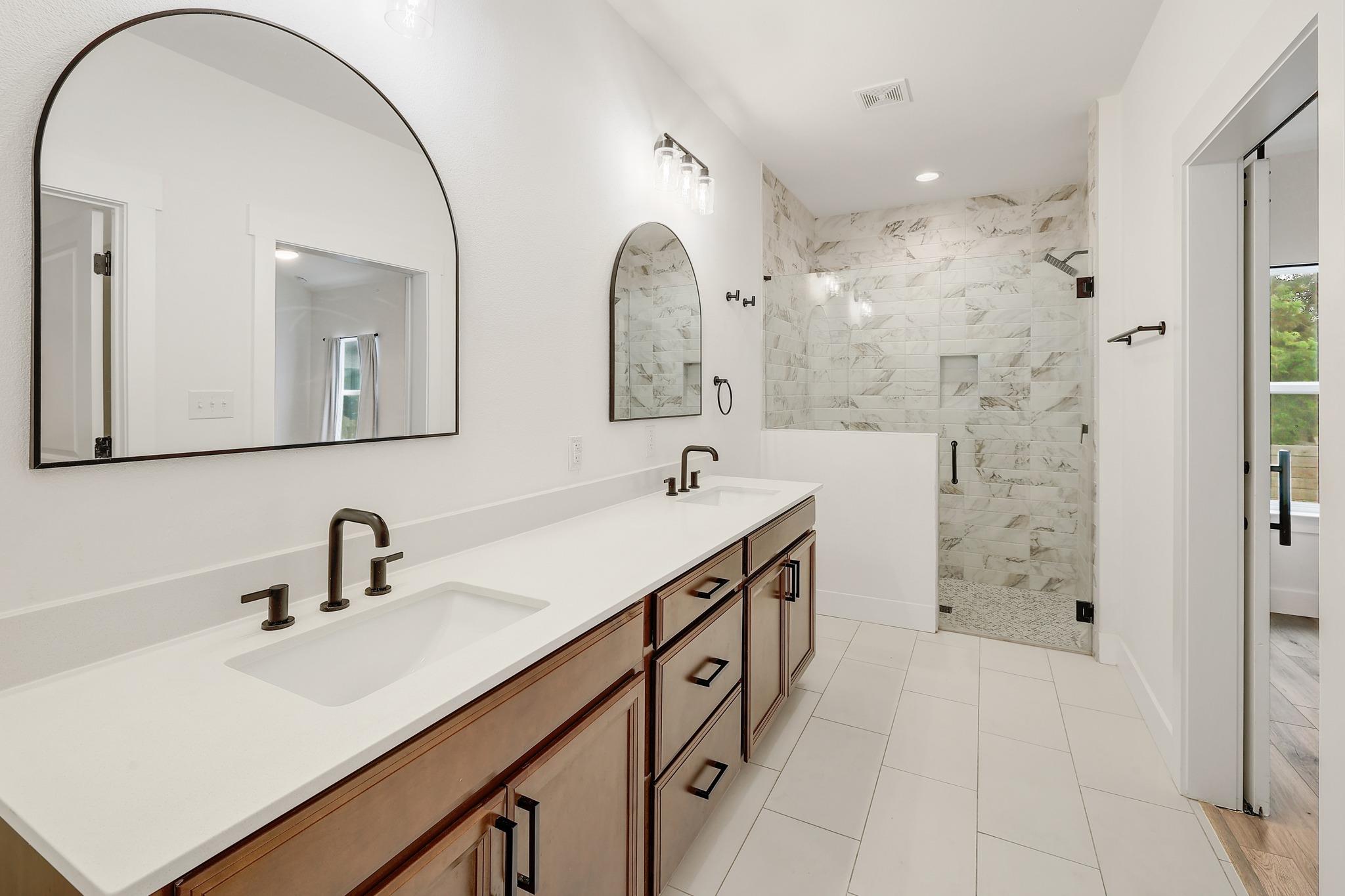 11001 4th St, Jonestown, TX 78645