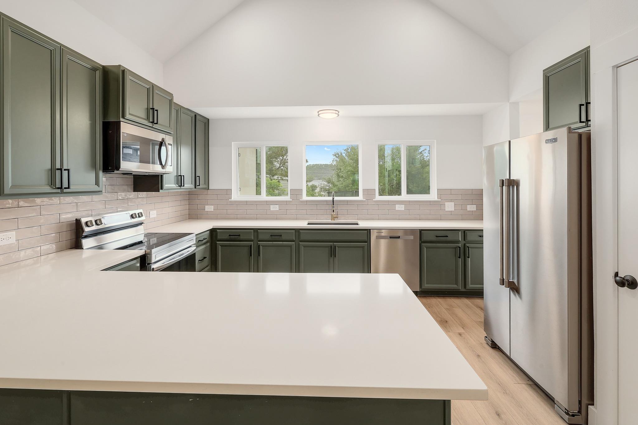 11001 4th St, Jonestown, TX 78645