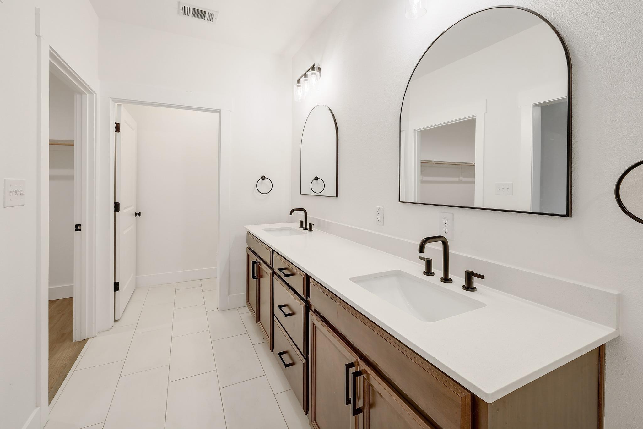 11001 4th St, Jonestown, TX 78645