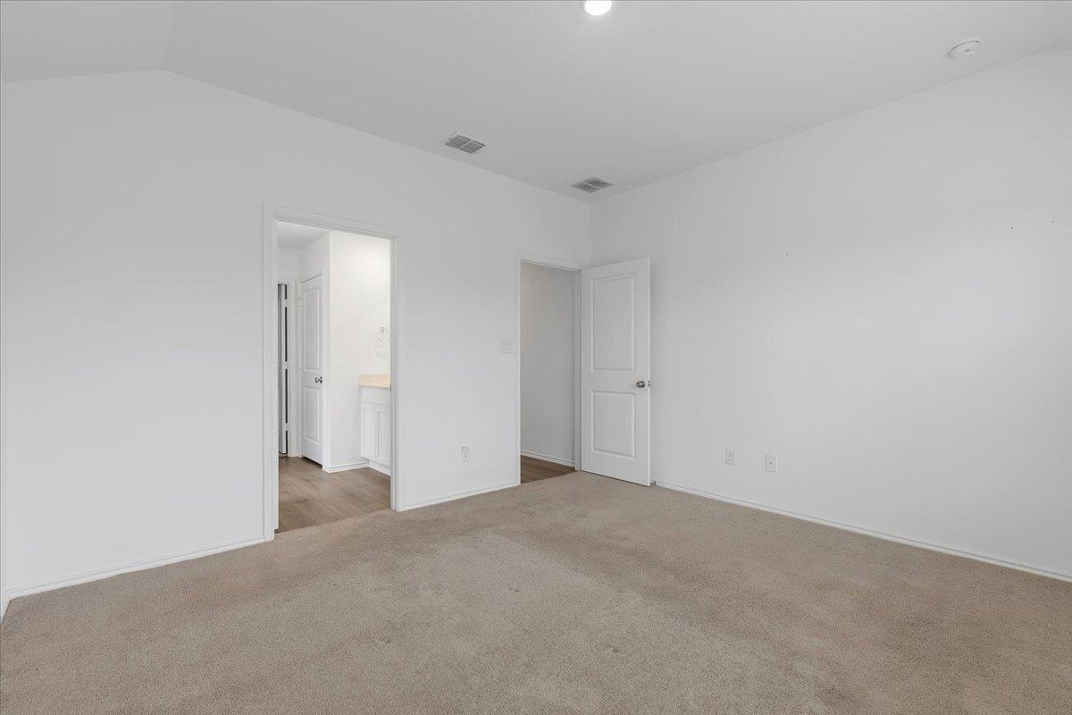 135 Agua Azul Bnd, Kyle, TX 78640