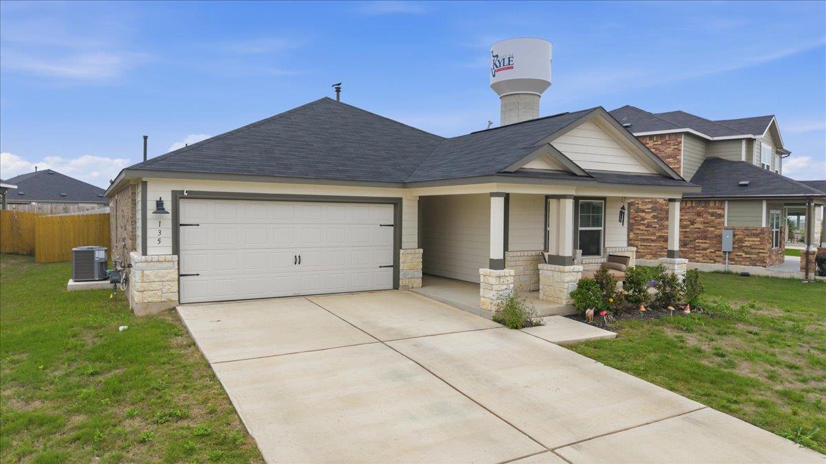135 Agua Azul Bnd, Kyle, TX 78640