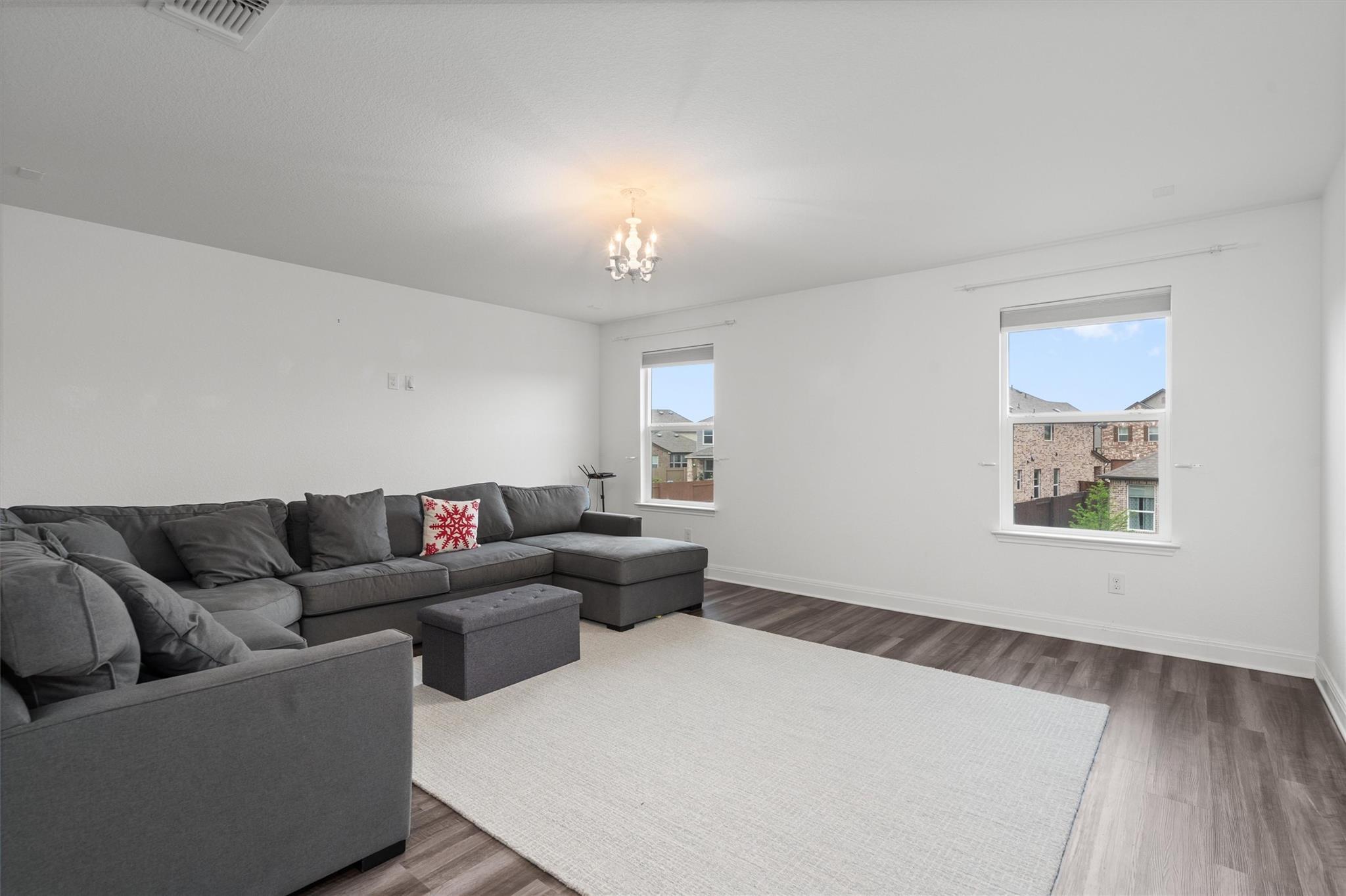 1201 Euless Ln, Leander, TX 78641