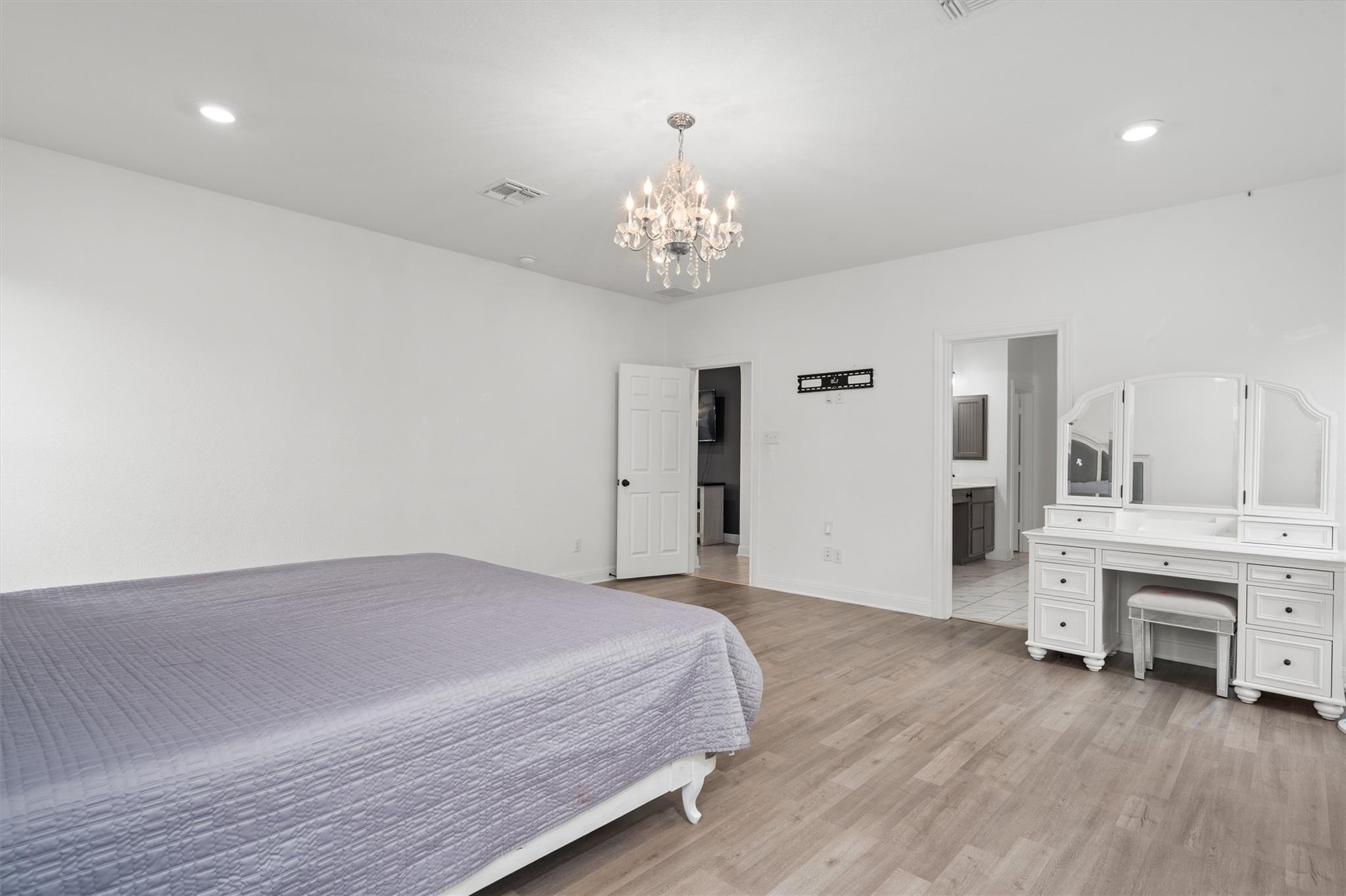 1201 Euless Ln, Leander, TX 78641