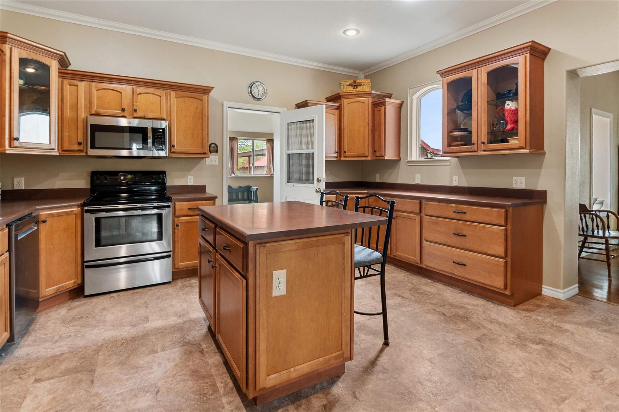 247 Cow Trail Rd, Mason, TX 76856