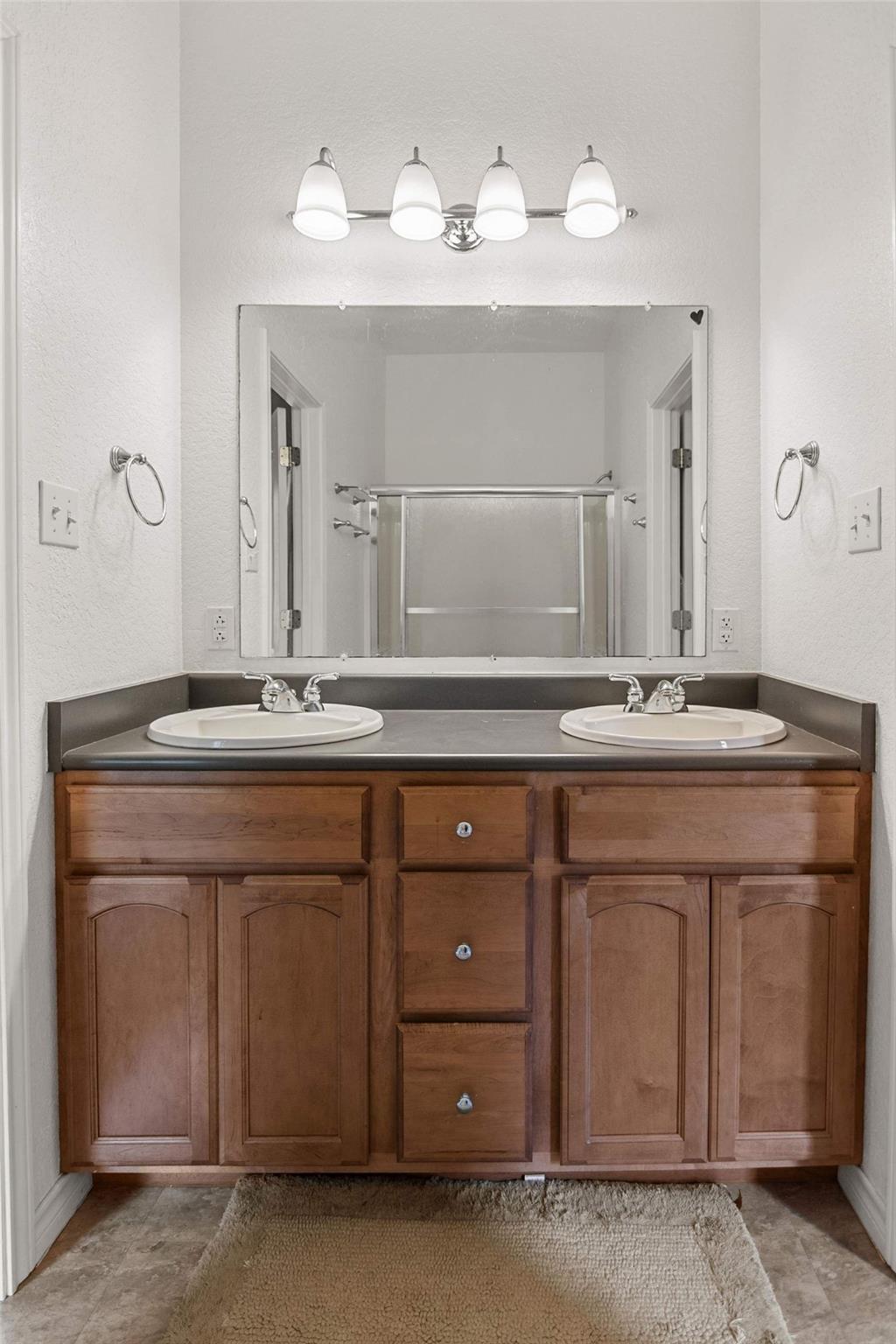 247 Cow Trail Rd, Mason, TX 76856