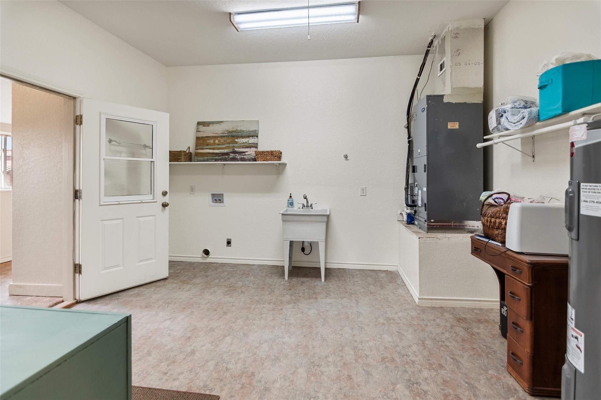 247 Cow Trail Rd, Mason, TX 76856