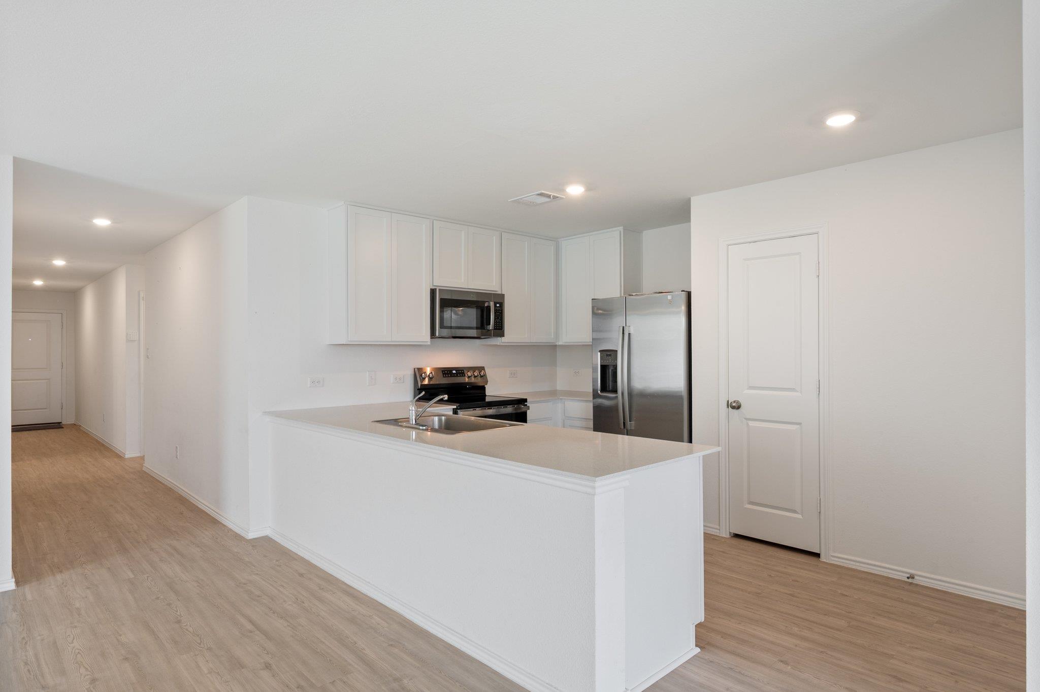 412 Heritage Groves Dr Rd, Bertram, TX 78605