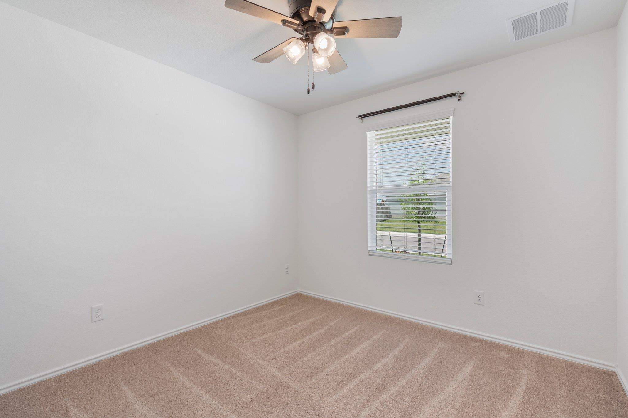 412 Heritage Groves Dr Rd, Bertram, TX 78605