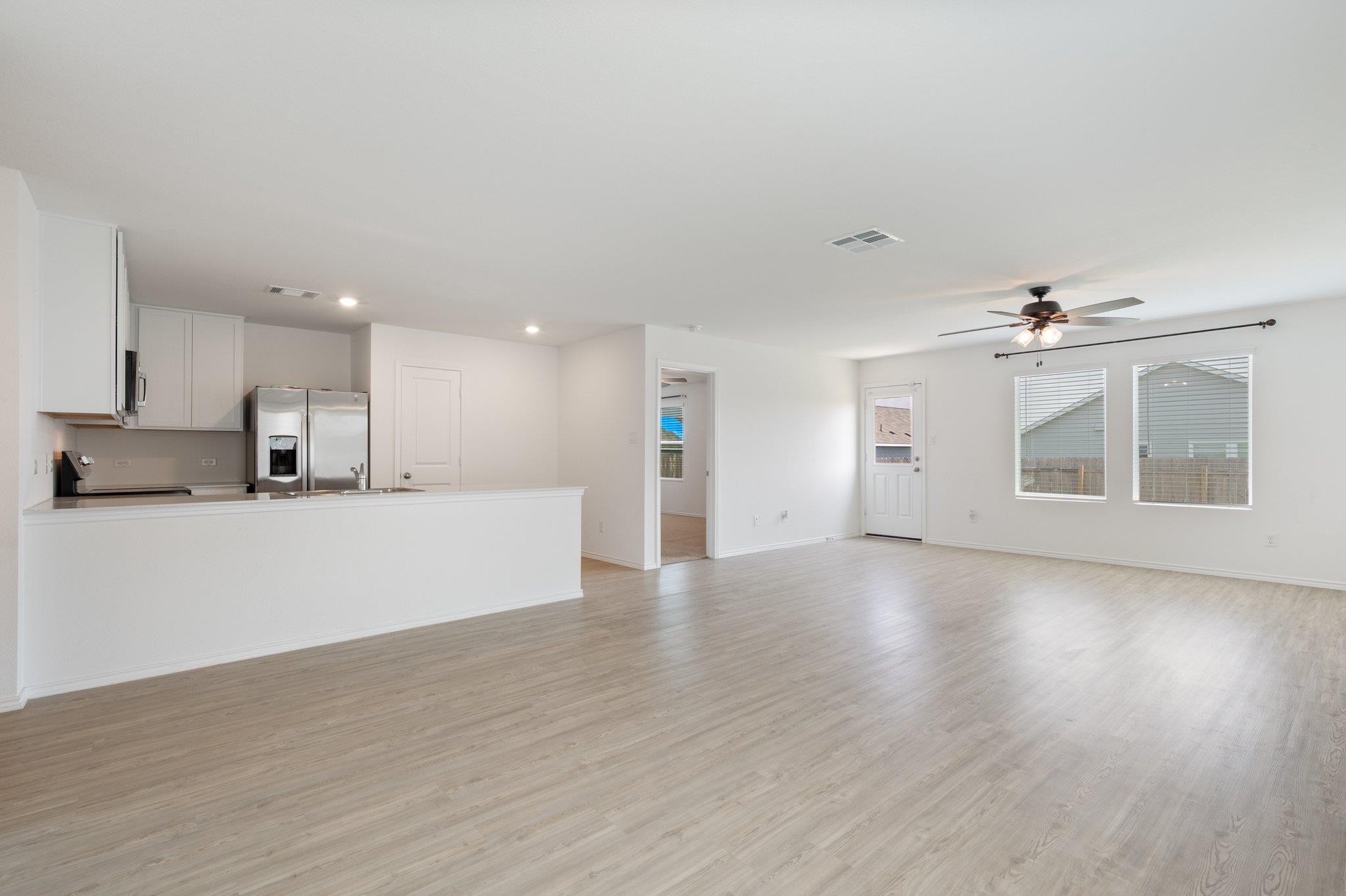 412 Heritage Groves Dr Rd, Bertram, TX 78605