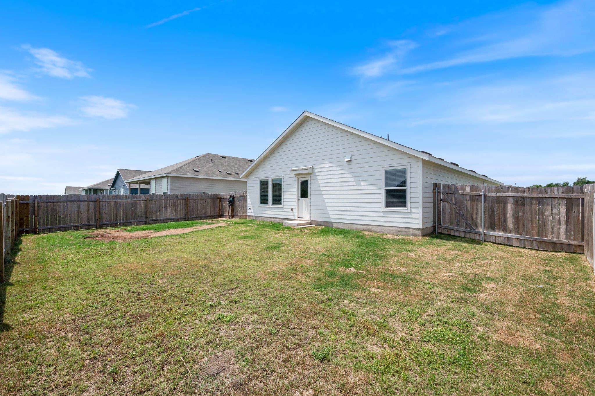 412 Heritage Groves Dr Rd, Bertram, TX 78605