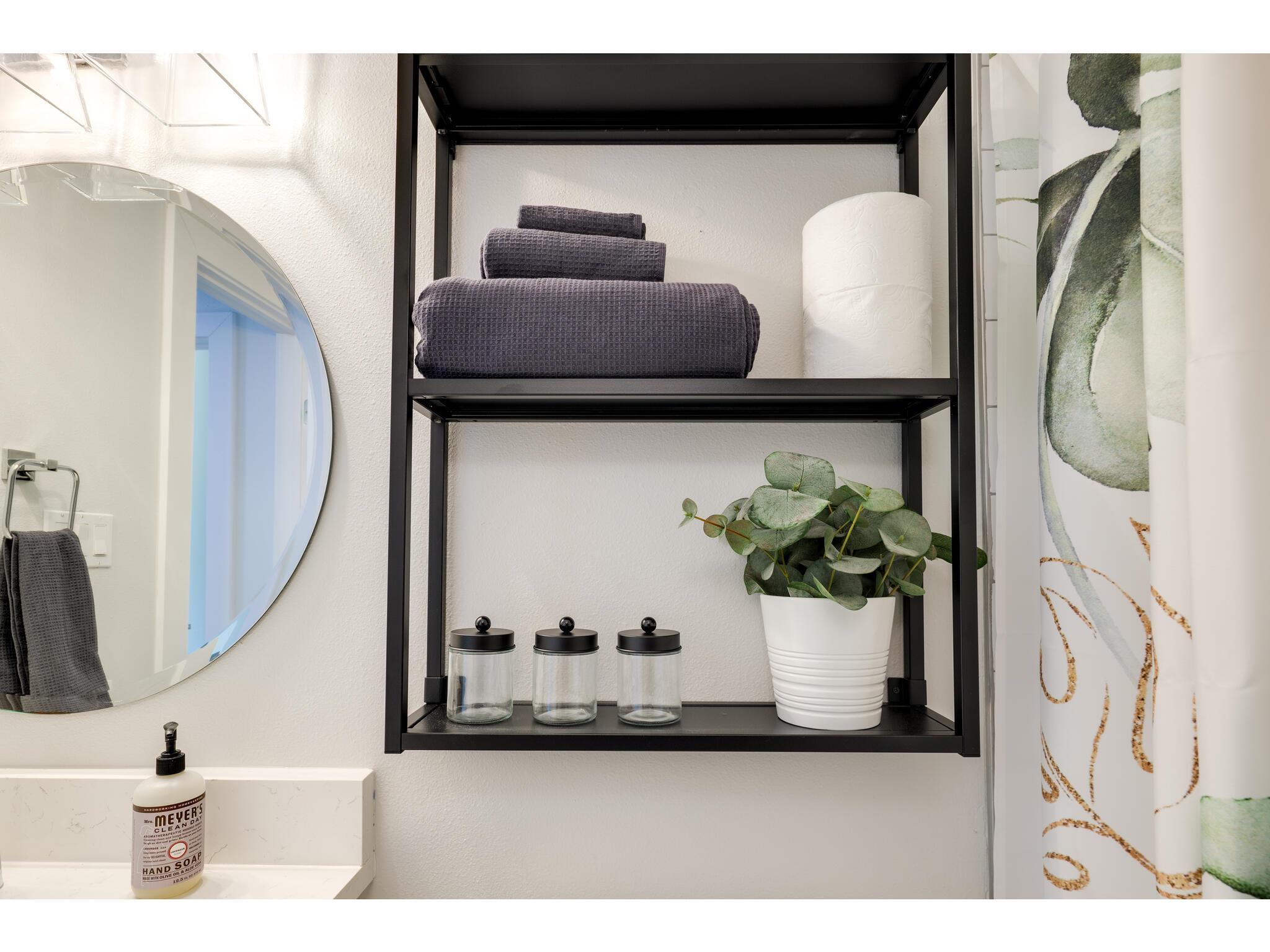 2202 Donna Dr, Taylor, TX 76574