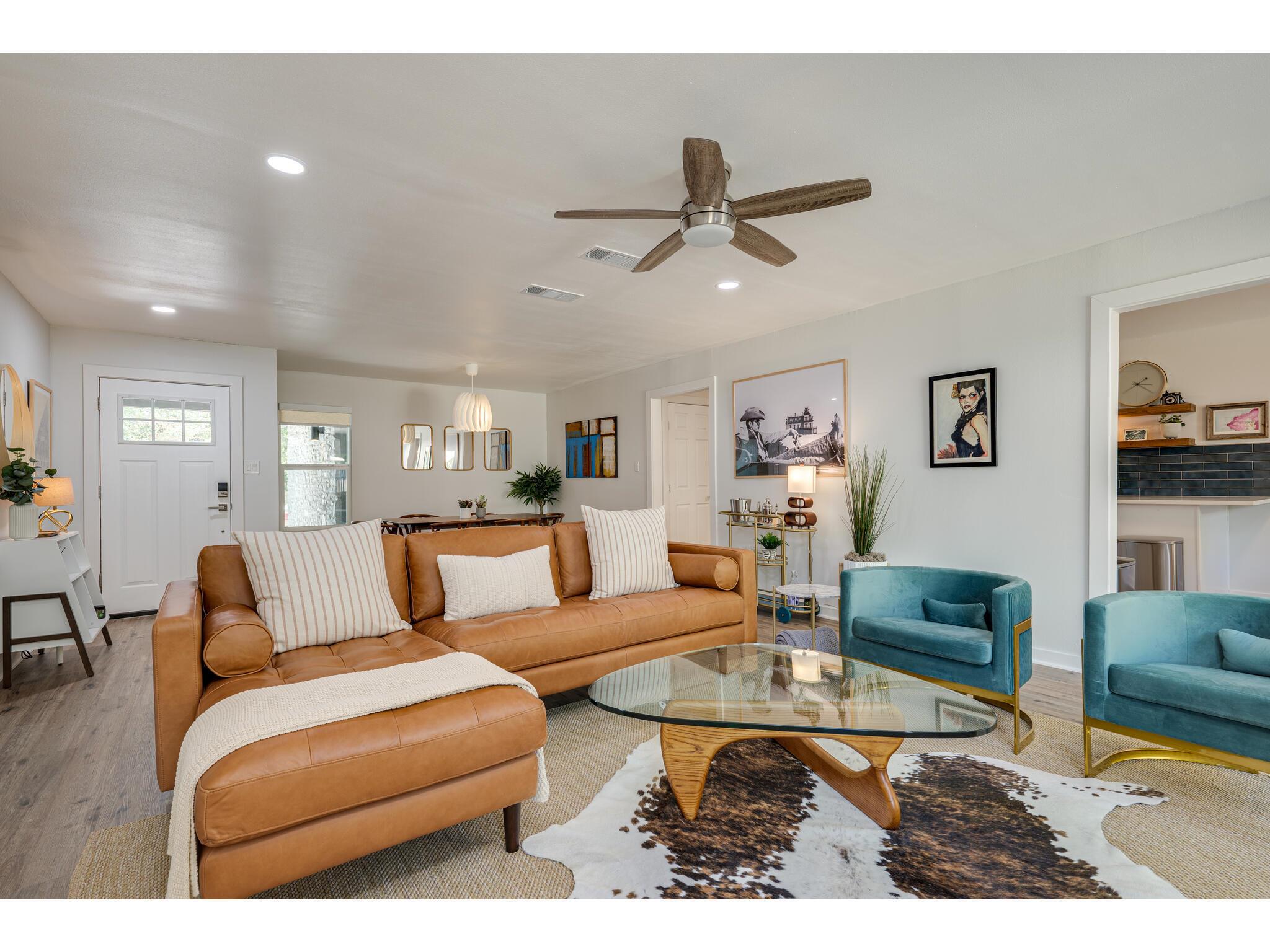 2202 Donna Dr, Taylor, TX 76574