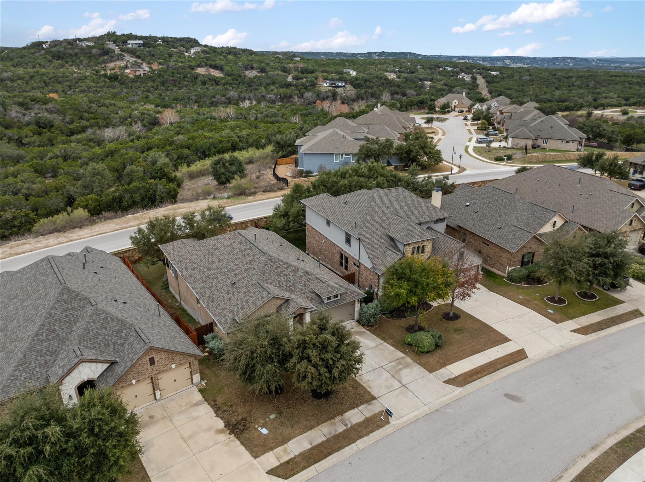 8113 Cannon Ct, Lago Vista, TX 78645