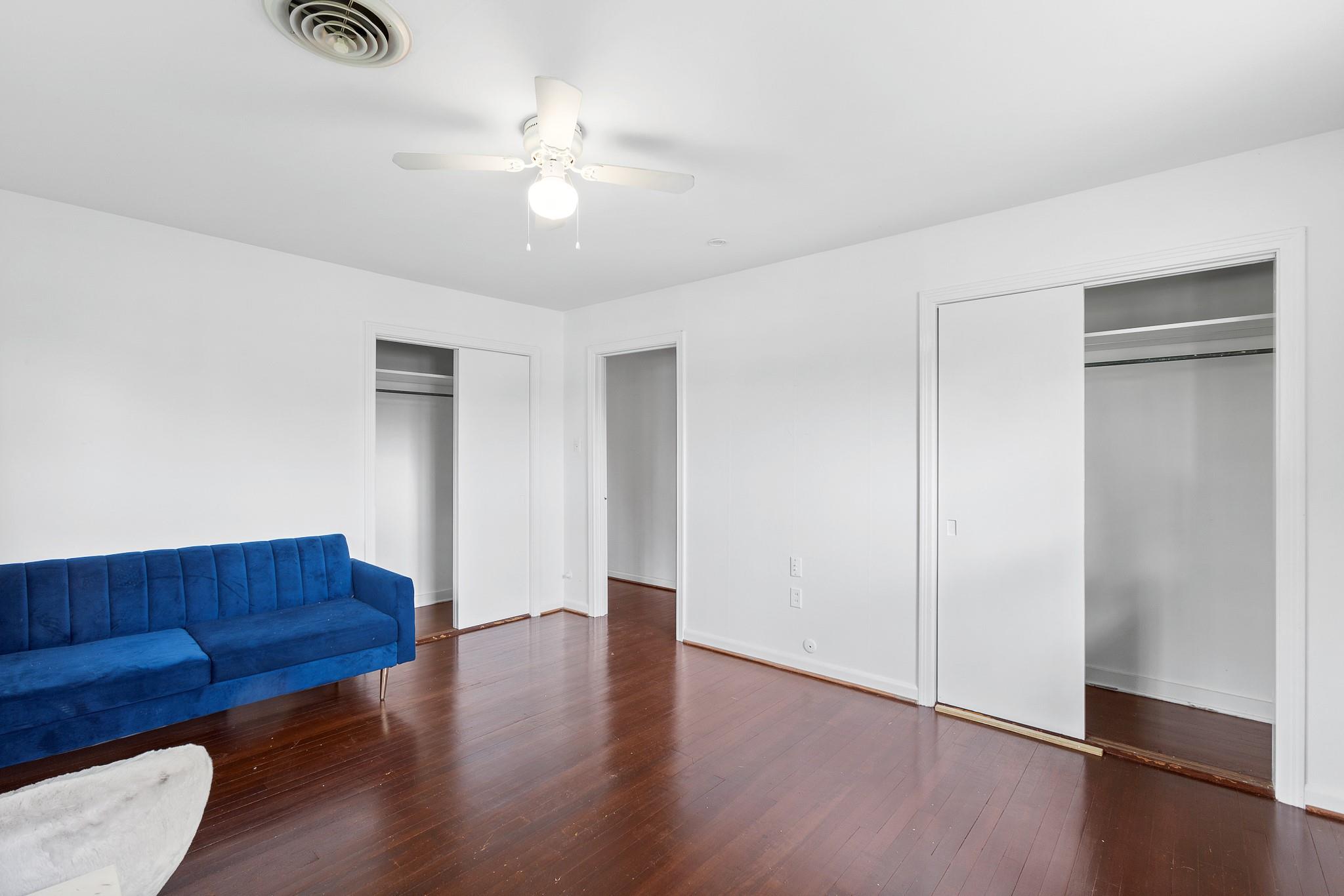 803 Peach St, Seguin, TX 78155