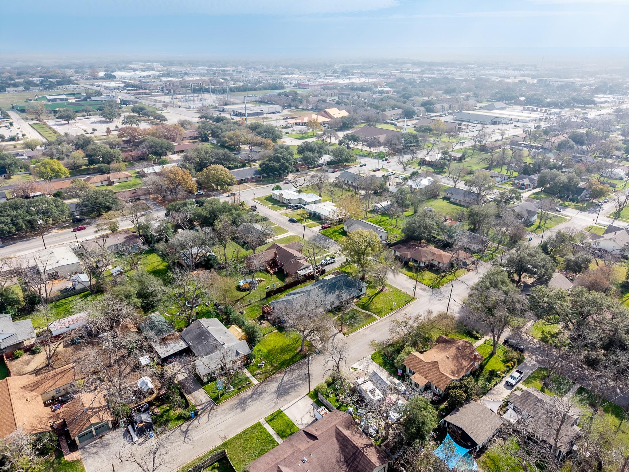 803 Peach St, Seguin, TX 78155