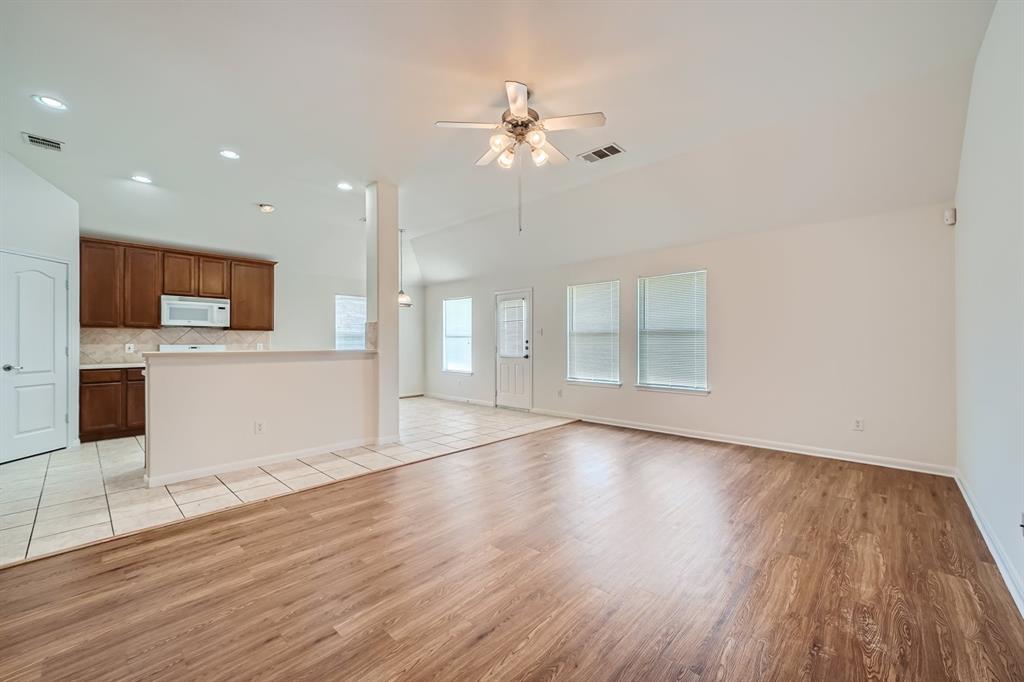 1508 Augusta Bend Dr, Hutto, TX 78634