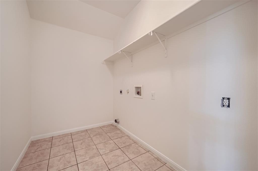 1508 Augusta Bend Dr, Hutto, TX 78634