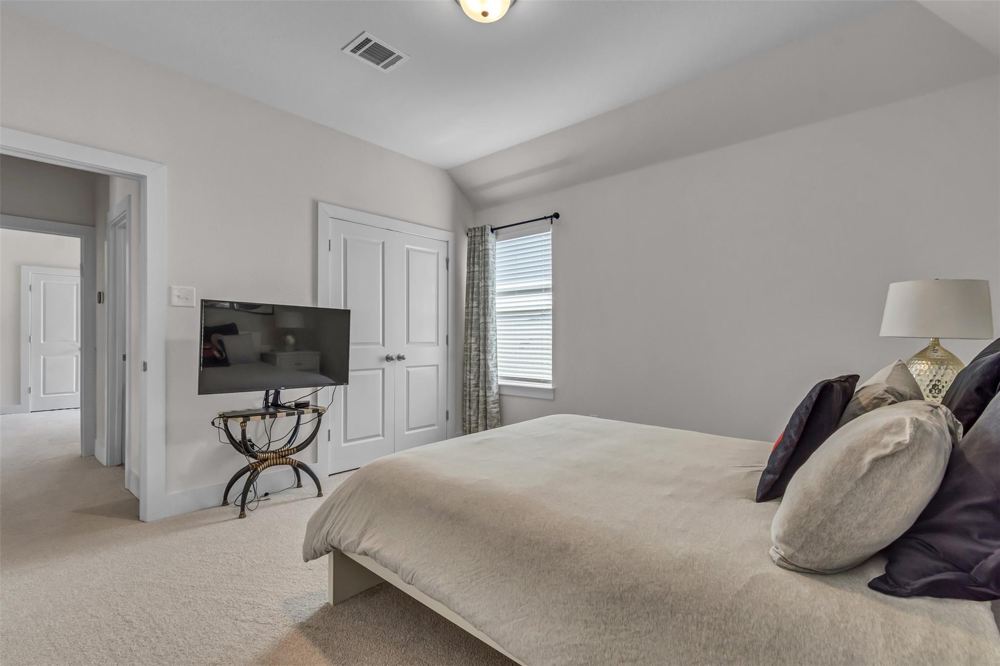 209 Azalea Springs Rd, Liberty Hill, TX 78642