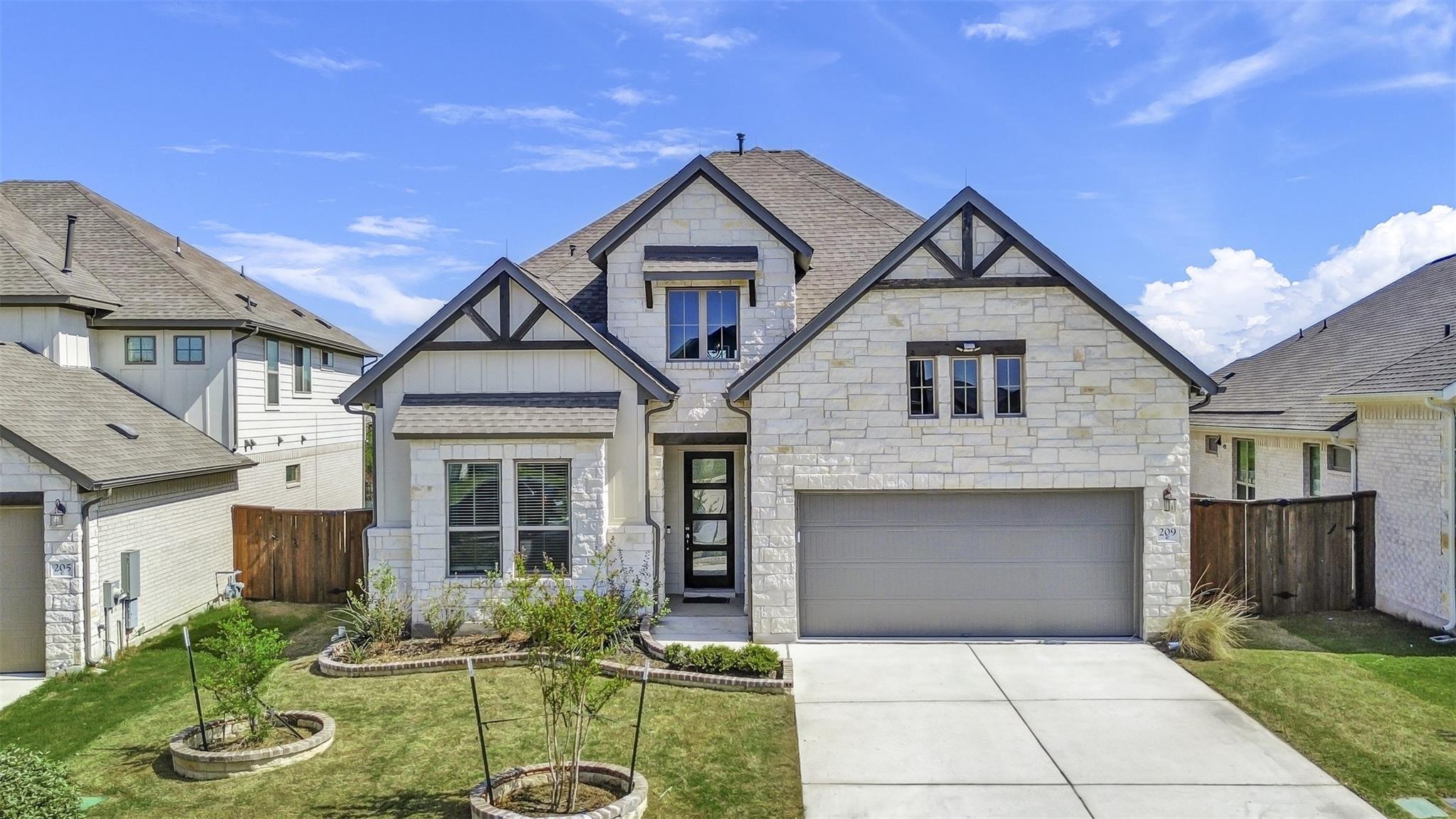 209 Azalea Springs Rd, Liberty Hill, TX 78642