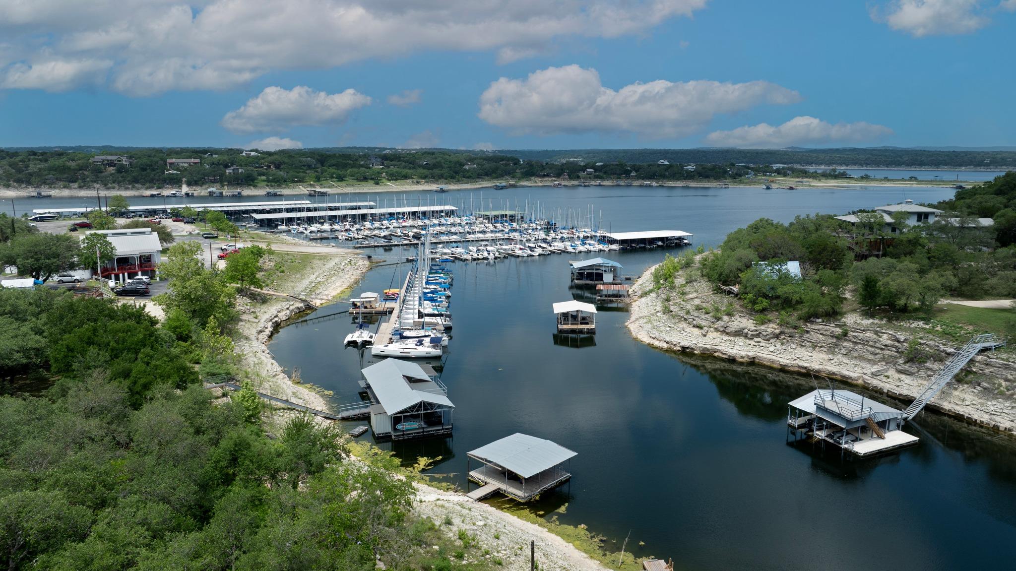 1004 Linscomb Dr, Austin, TX 78734