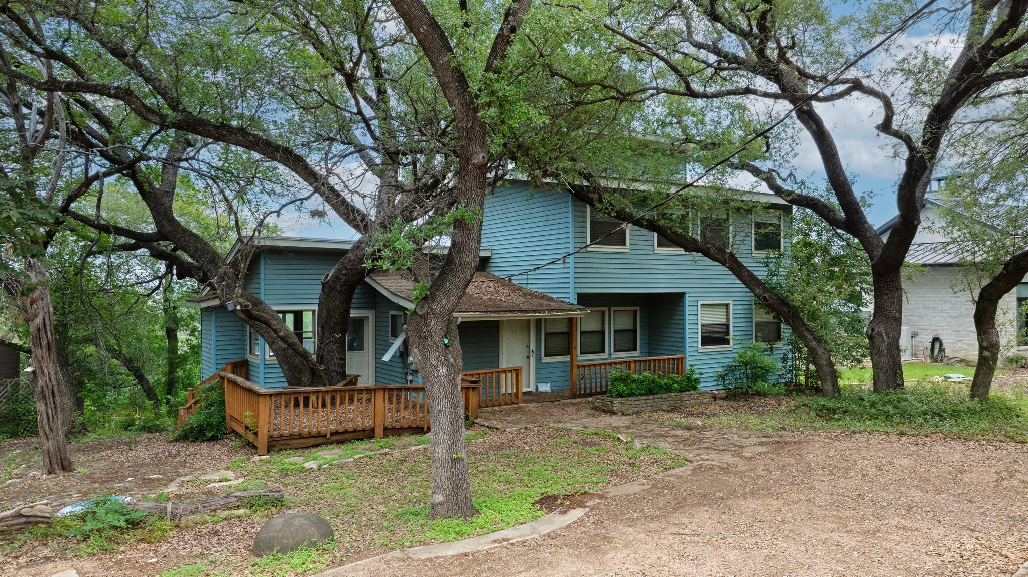 1004 Linscomb Dr, Austin, TX 78734