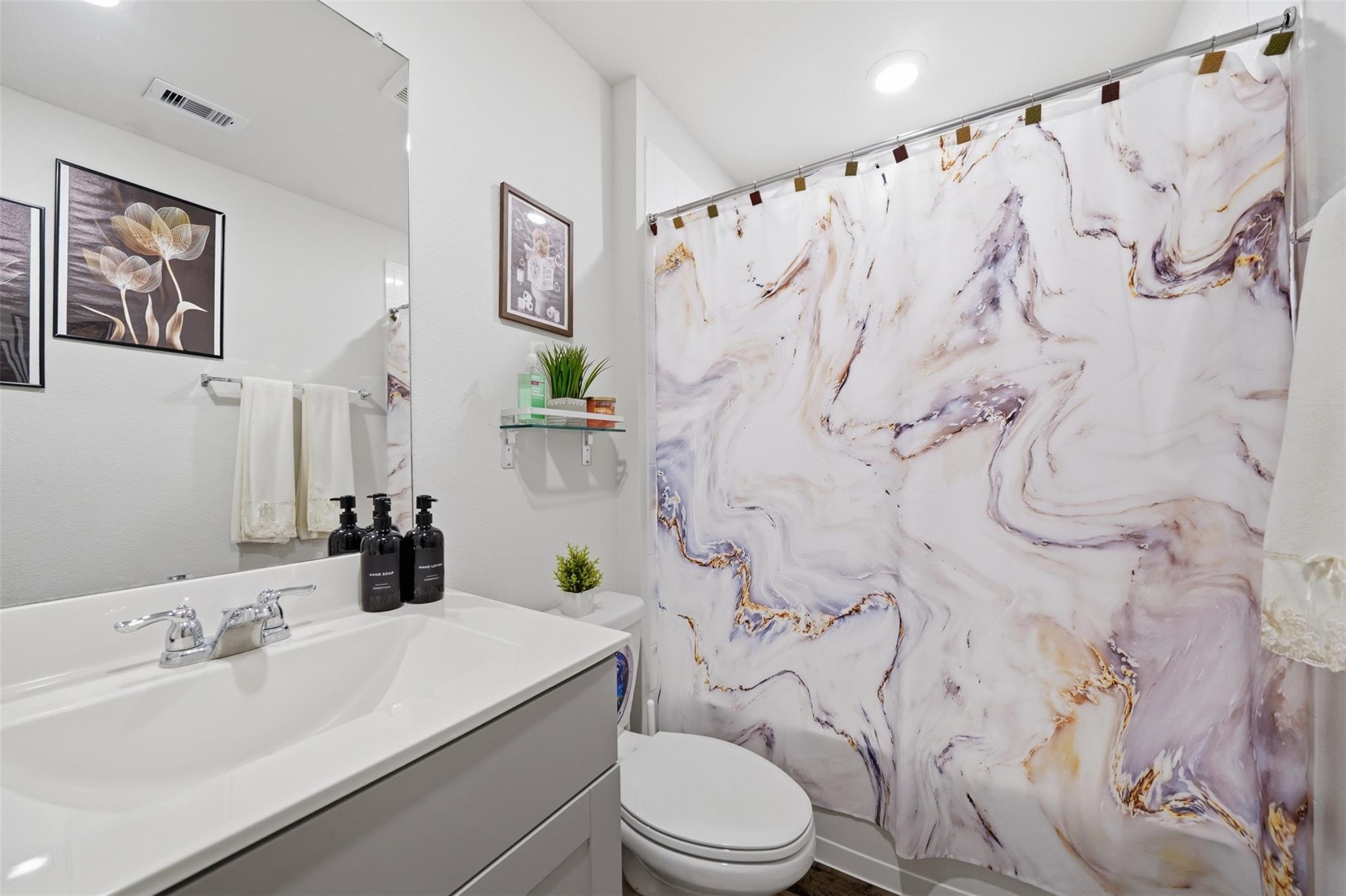 318 Merriman Rd, San Marcos, TX 78666