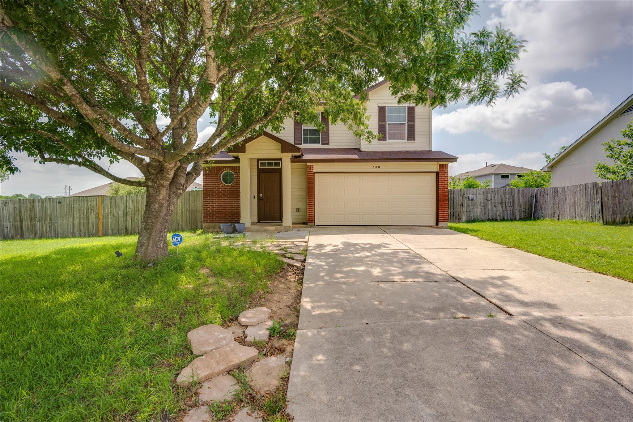 348 Spillway Dr, Kyle, TX 78640