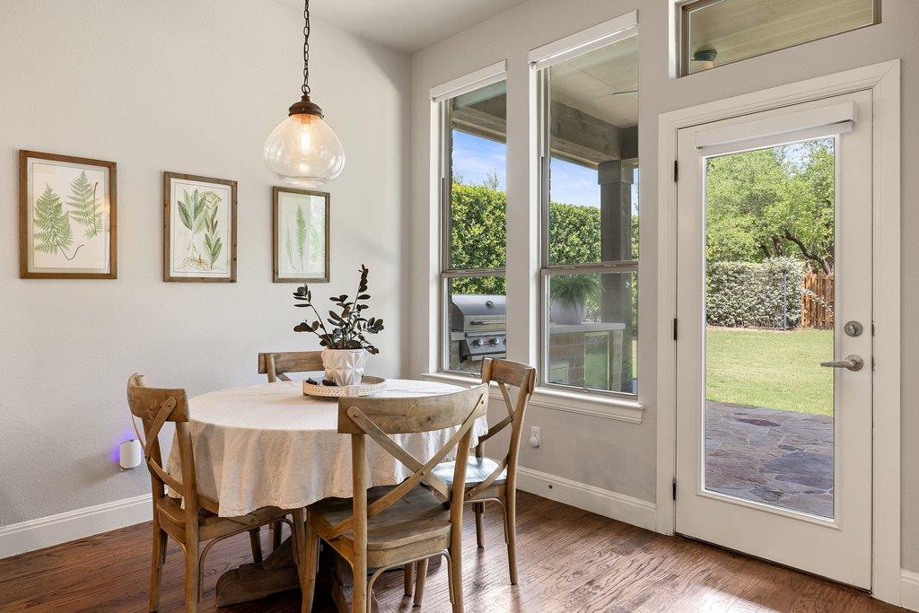 17612 Wildrye Dr, Austin, TX 78738