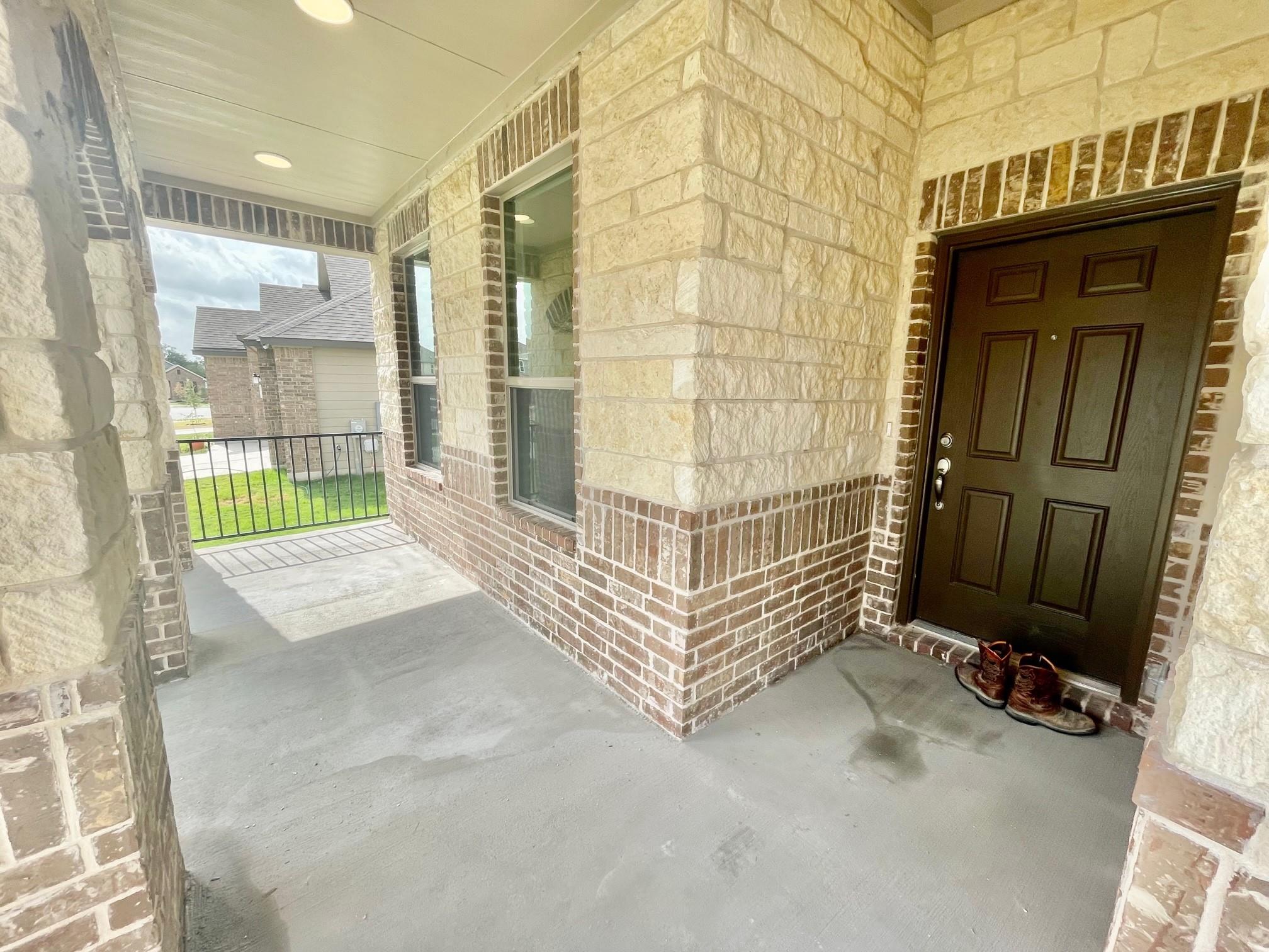 163 McGinnis Trl, Kyle, TX 78640