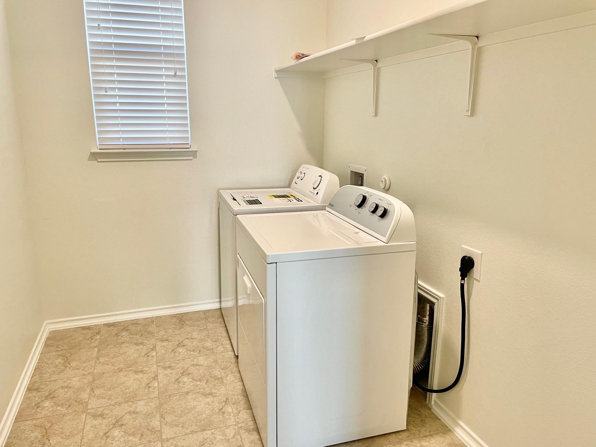 163 McGinnis Trl, Kyle, TX 78640