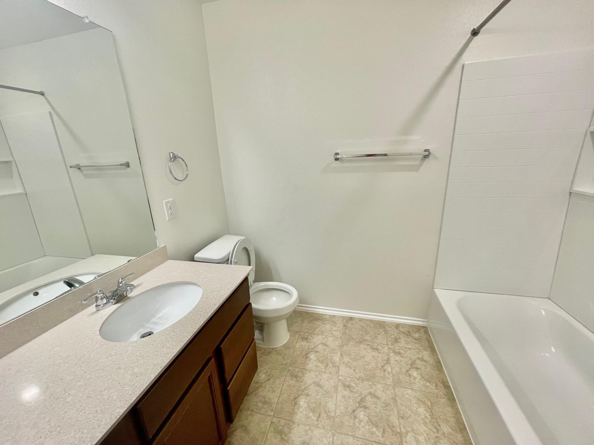 163 McGinnis Trl, Kyle, TX 78640