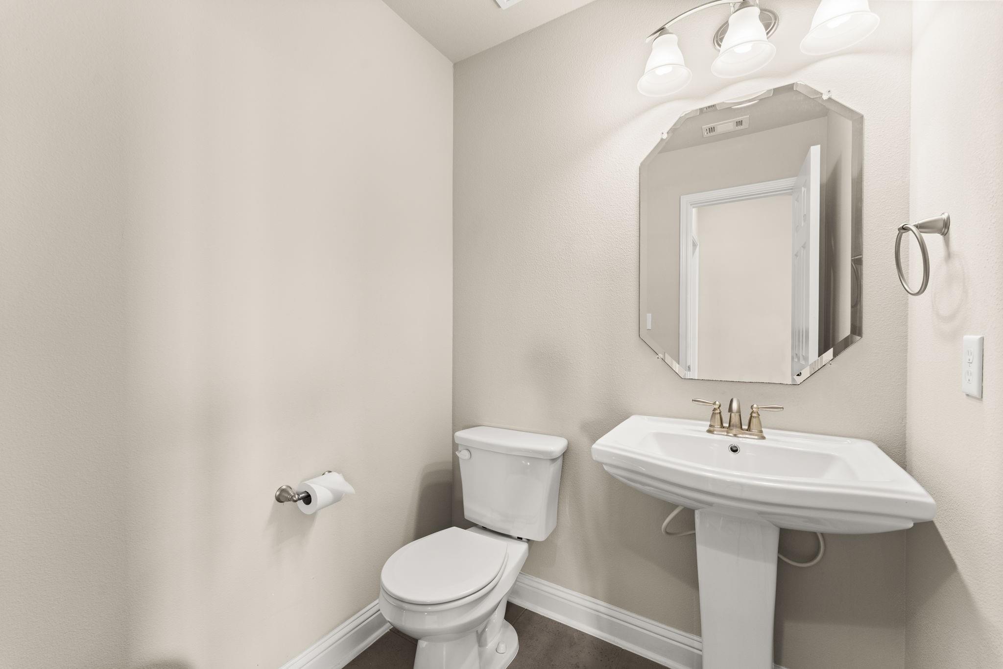 5600 Rio Chama Cv, Austin, TX 78738