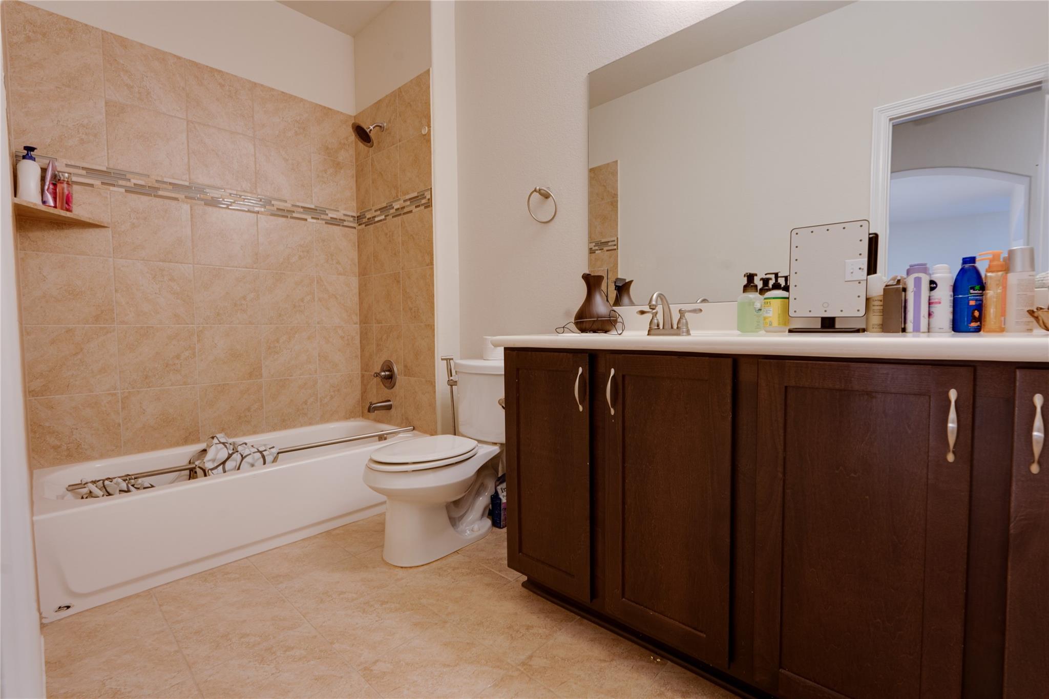 9301 Ivalenes Hope Dr, Austin, TX 78717