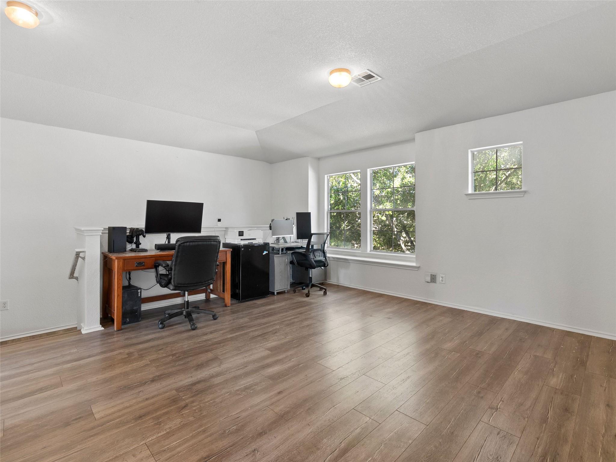 3406 Barksdale Dr, Austin, TX 78725