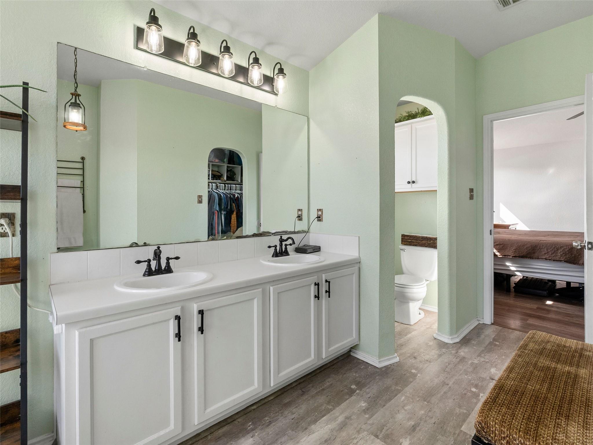 3406 Barksdale Dr, Austin, TX 78725
