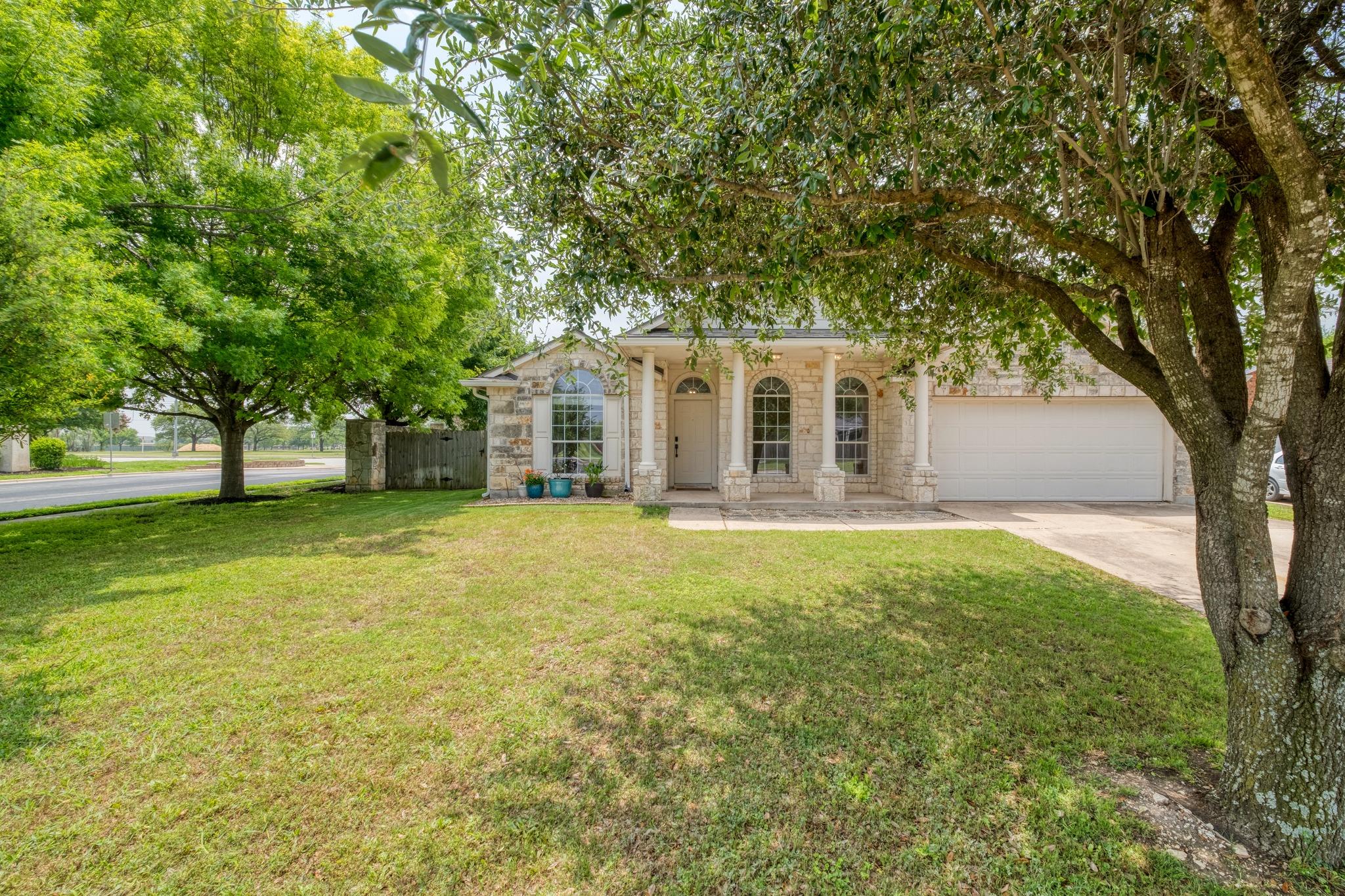 2100 Pearson Way, Round Rock, TX 78665