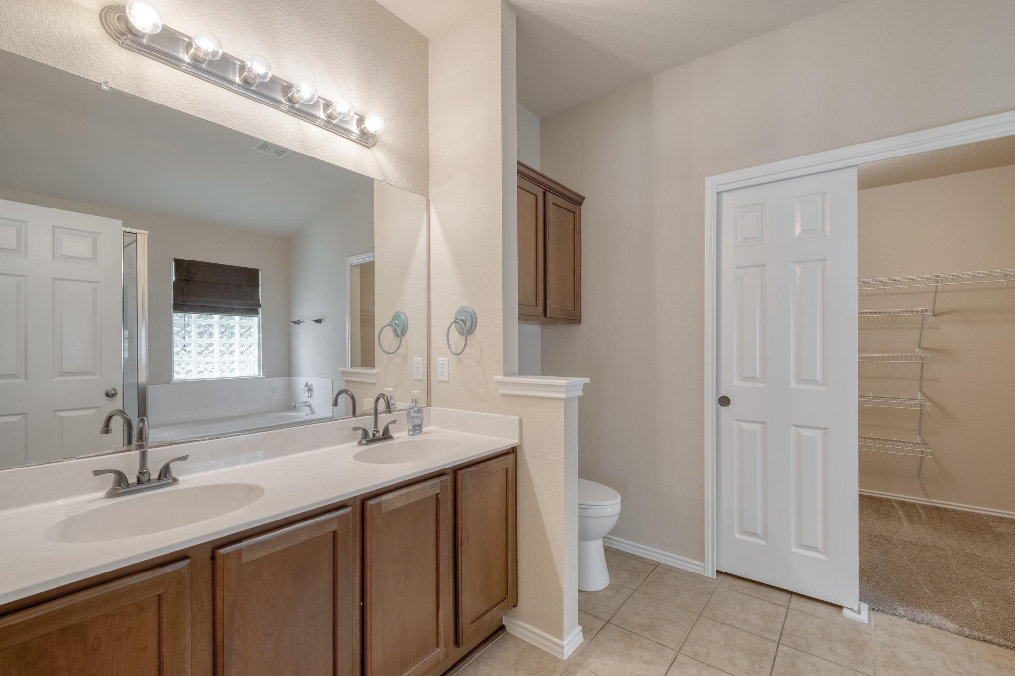 2100 Pearson Way, Round Rock, TX 78665